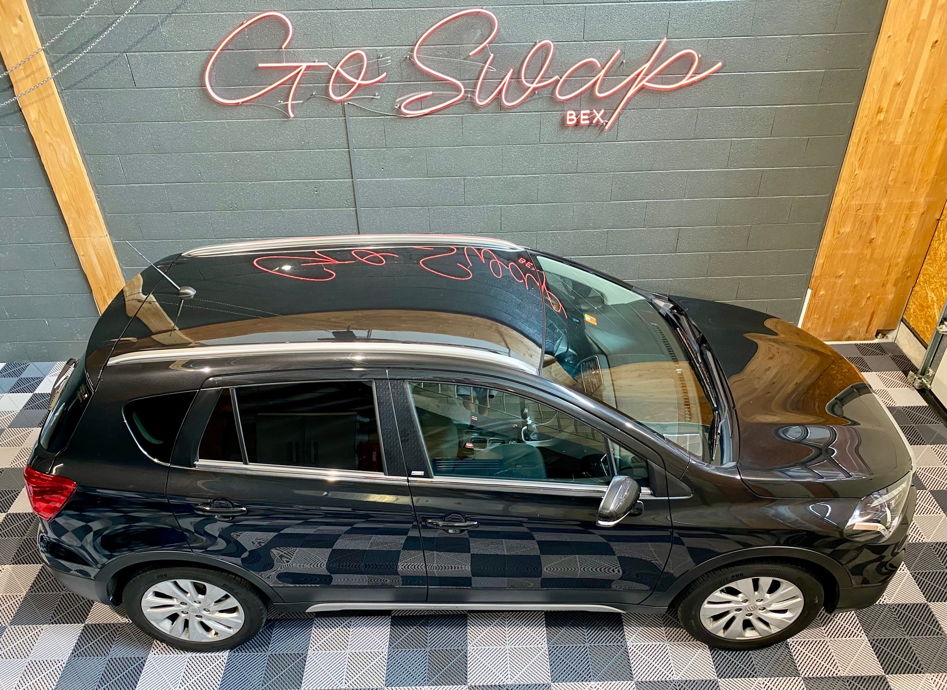 SUZUKI SX4 S-Cross 1.4 16V Generation Hybrid 4WD-showroom-element-1