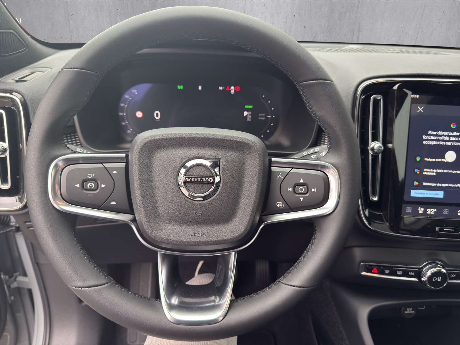 Image VOLVO EX40 EX40 82kWh Twin Motor AWD Ultra