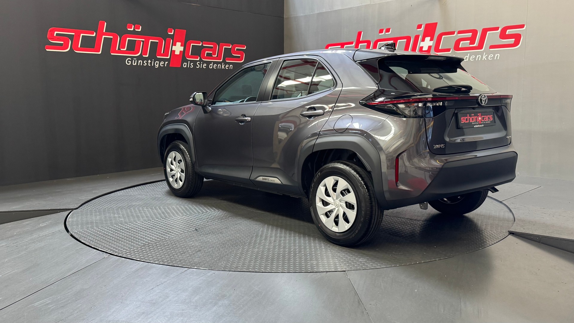 TOYOTA Yaris Cross 1.5 Comfort e-CVT-showroom-element-3