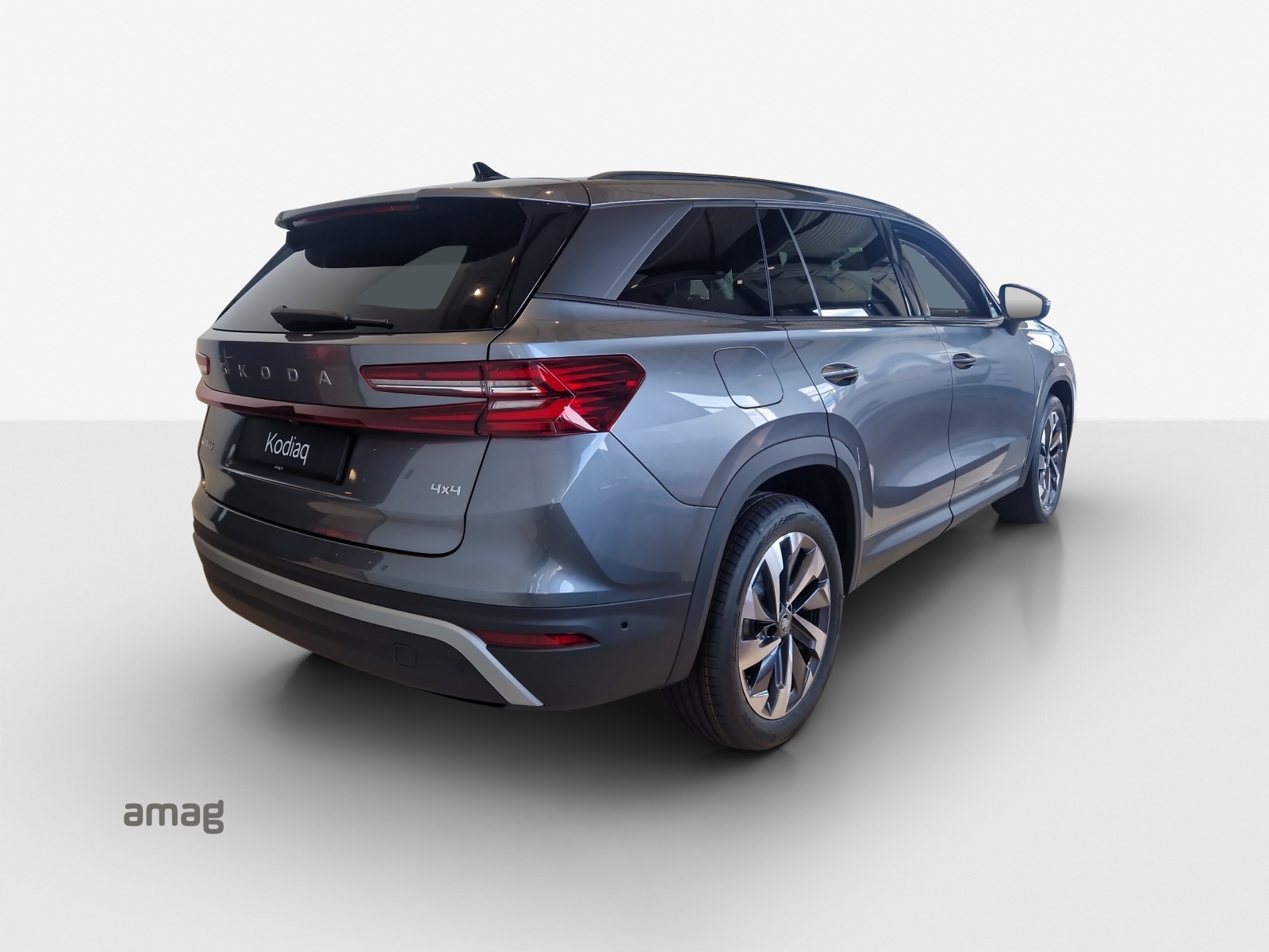 SKODA Kodiaq 2.0 TSI Selection 4x4-showroom-element-3