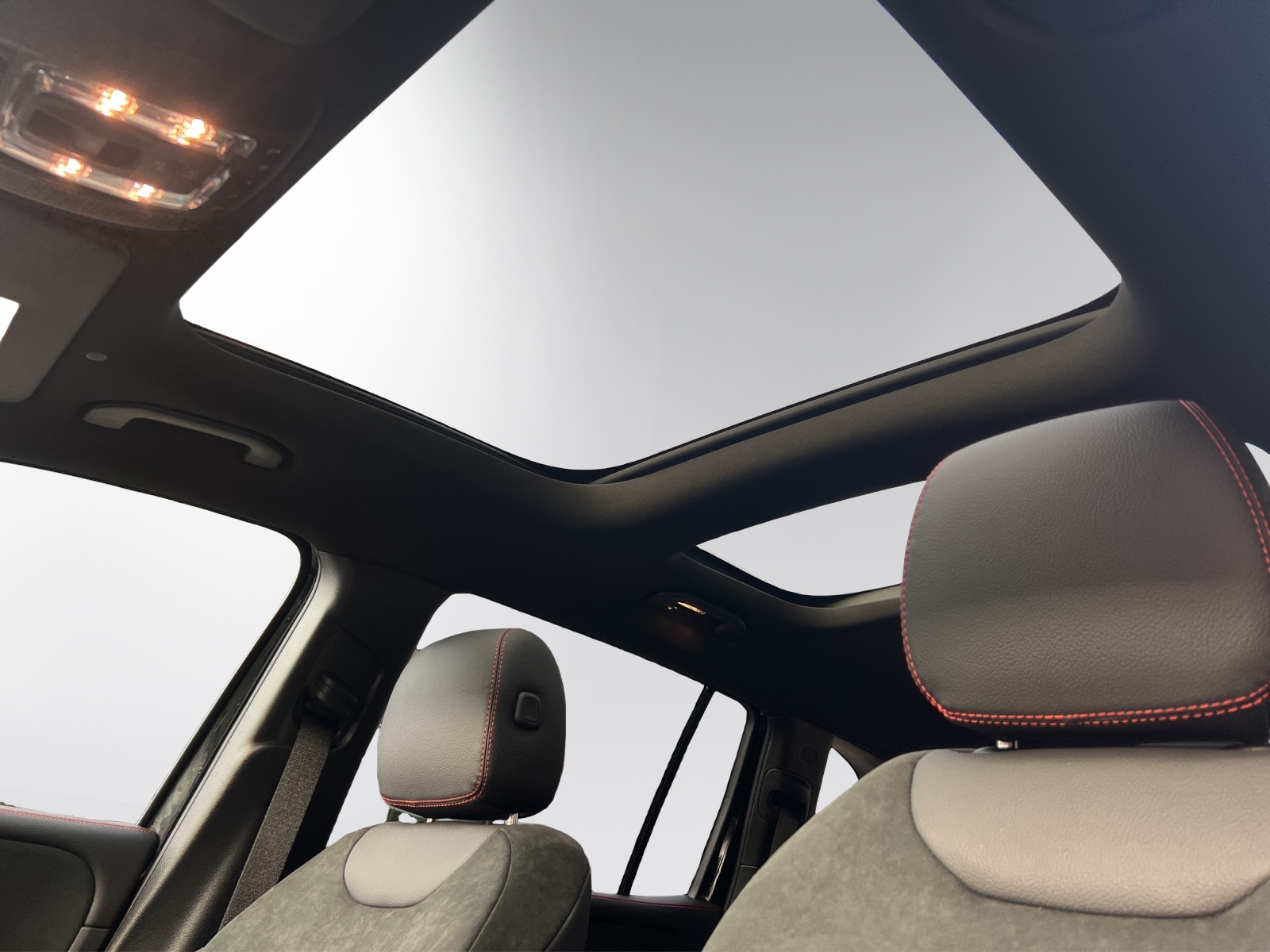 Image MERCEDES-BENZ GLB-220 GLB 220 4Matic 8G-Tronic