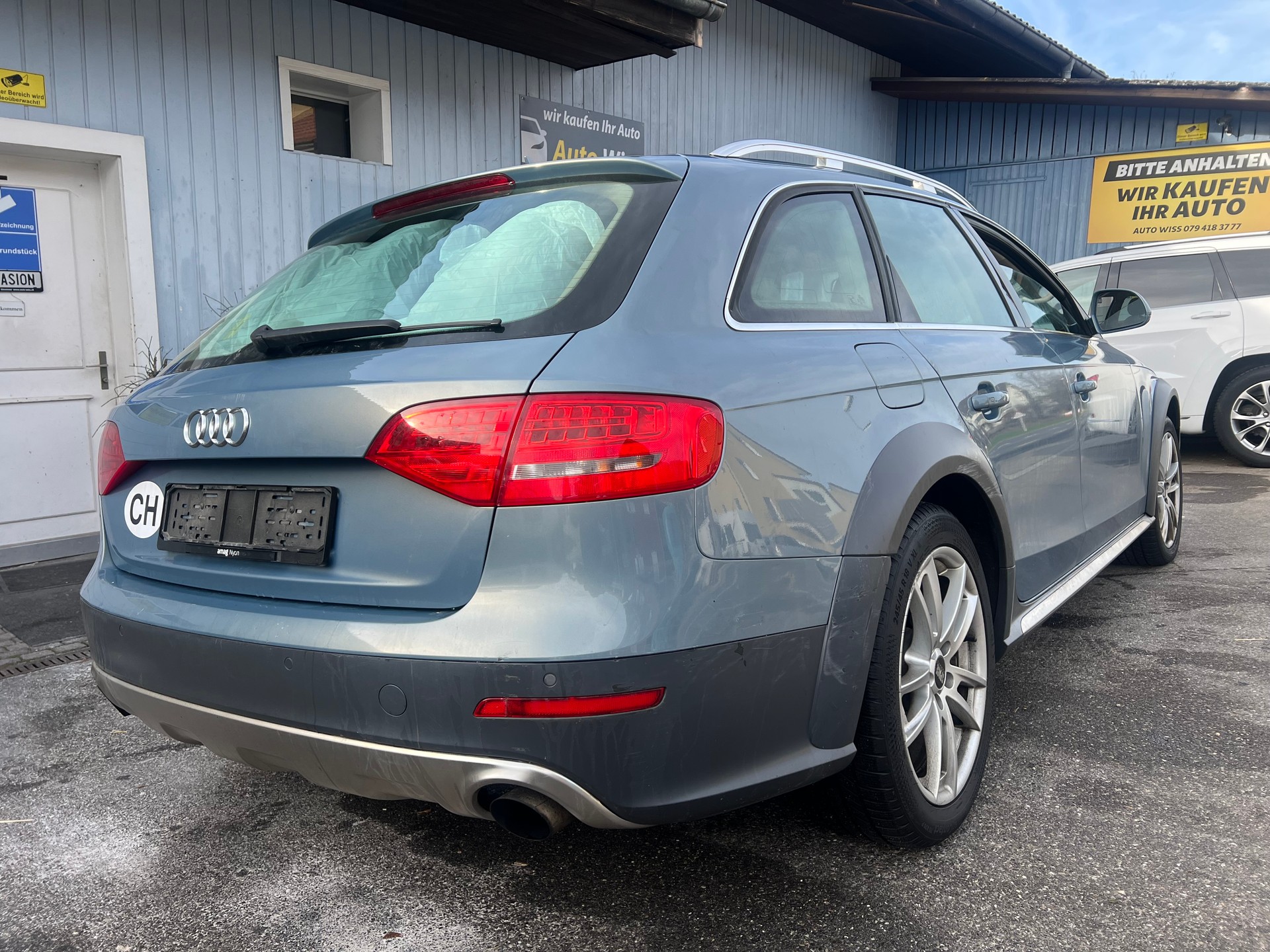 AUDI A4 allroad 2.0 TFSI quattro S-tronic-image-5