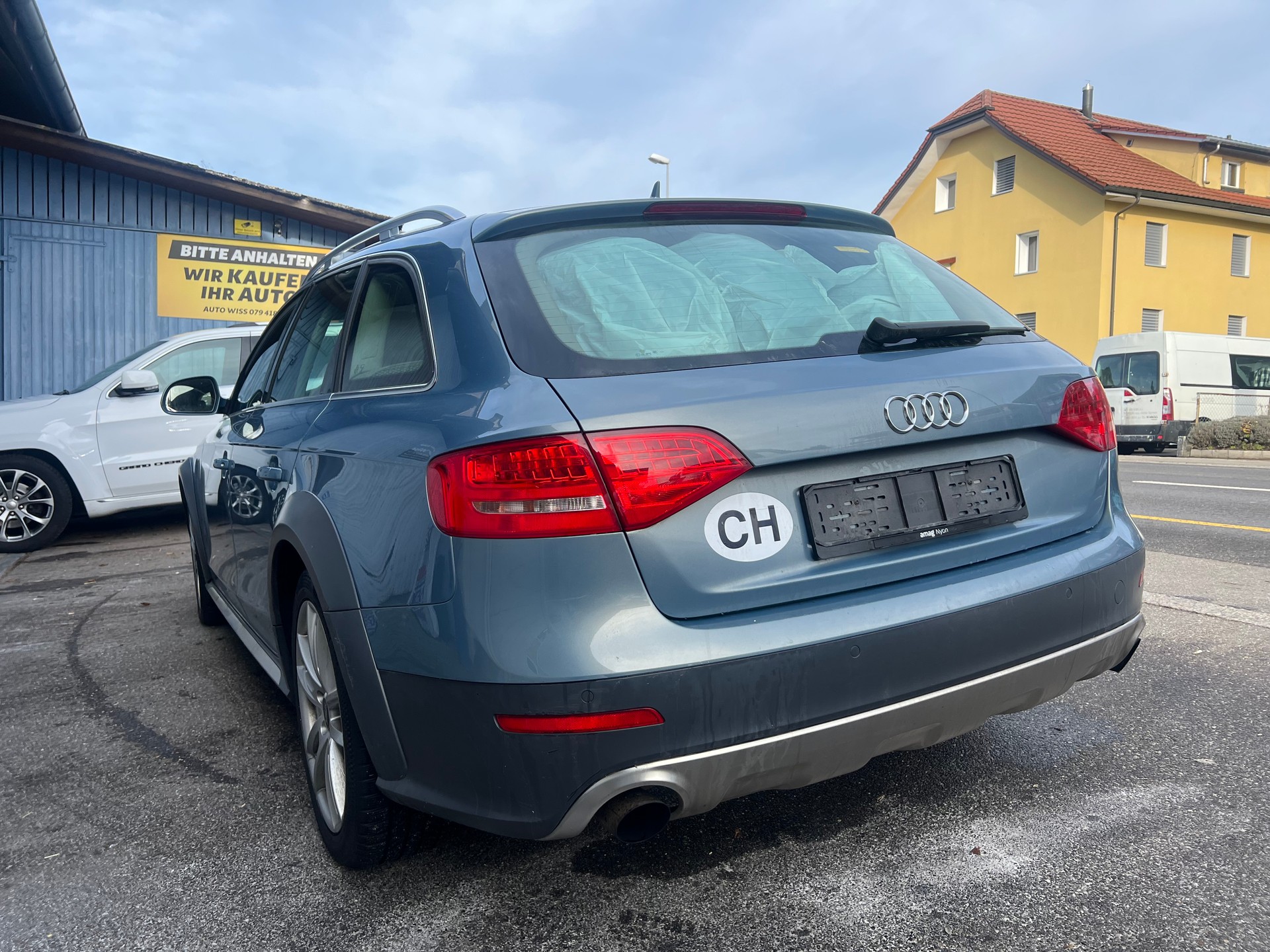 AUDI A4 allroad 2.0 TFSI quattro S-tronic-image-4
