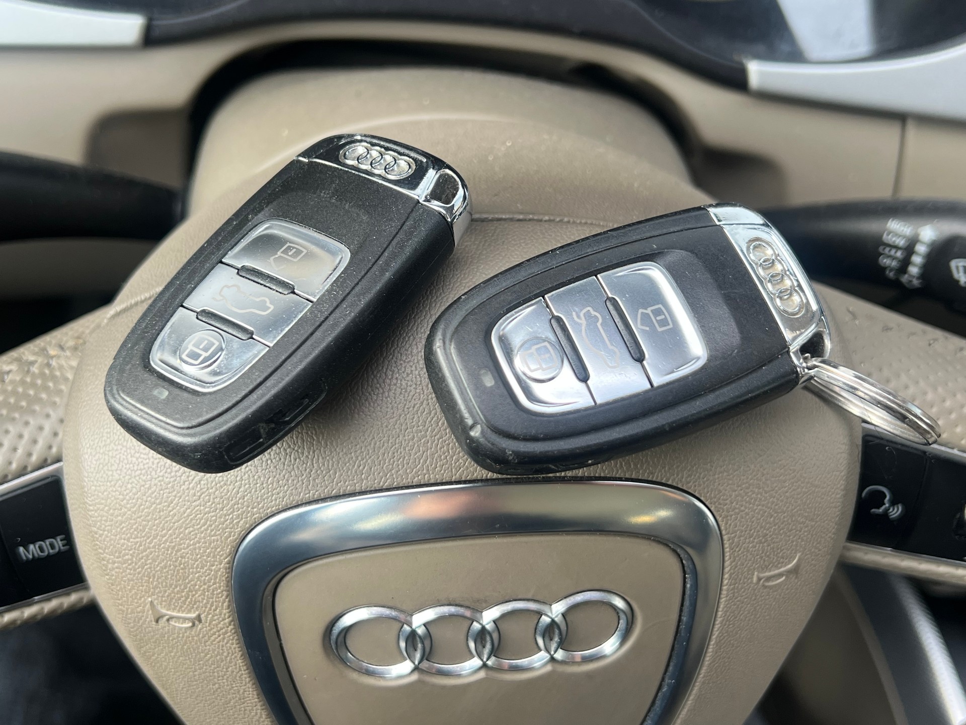 AUDI A4 allroad 2.0 TFSI quattro S-tronic-image-9