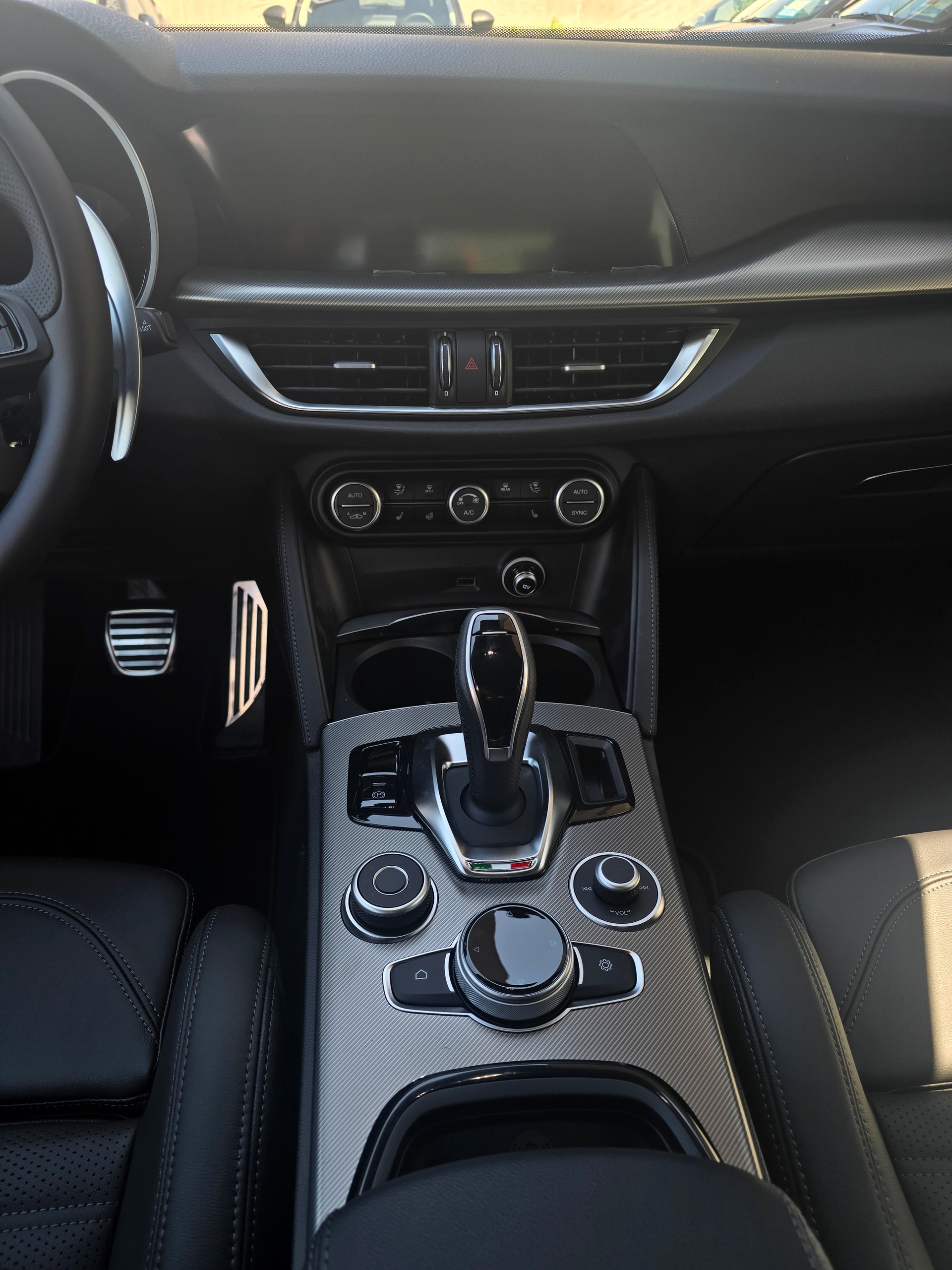 ALFA ROMEO Stelvio 2.0 Sprint Edition Q4 AT8-image-9