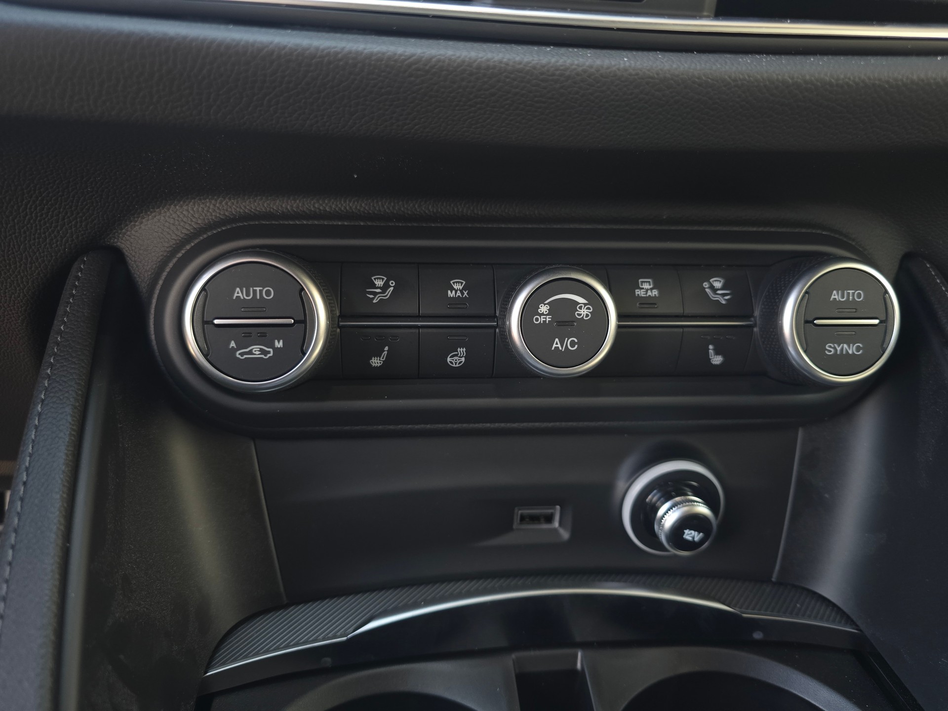 ALFA ROMEO Stelvio 2.0 Sprint Edition Q4 AT8-image-11