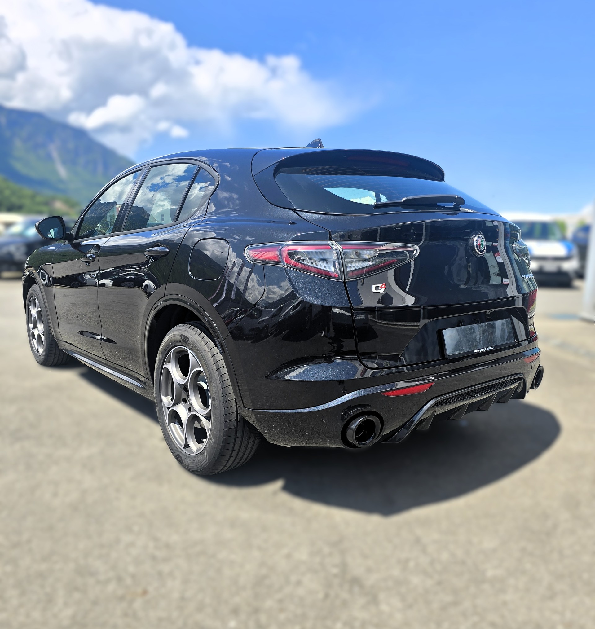ALFA ROMEO Stelvio 2.0 Sprint Edition Q4 AT8-showroom-element-3