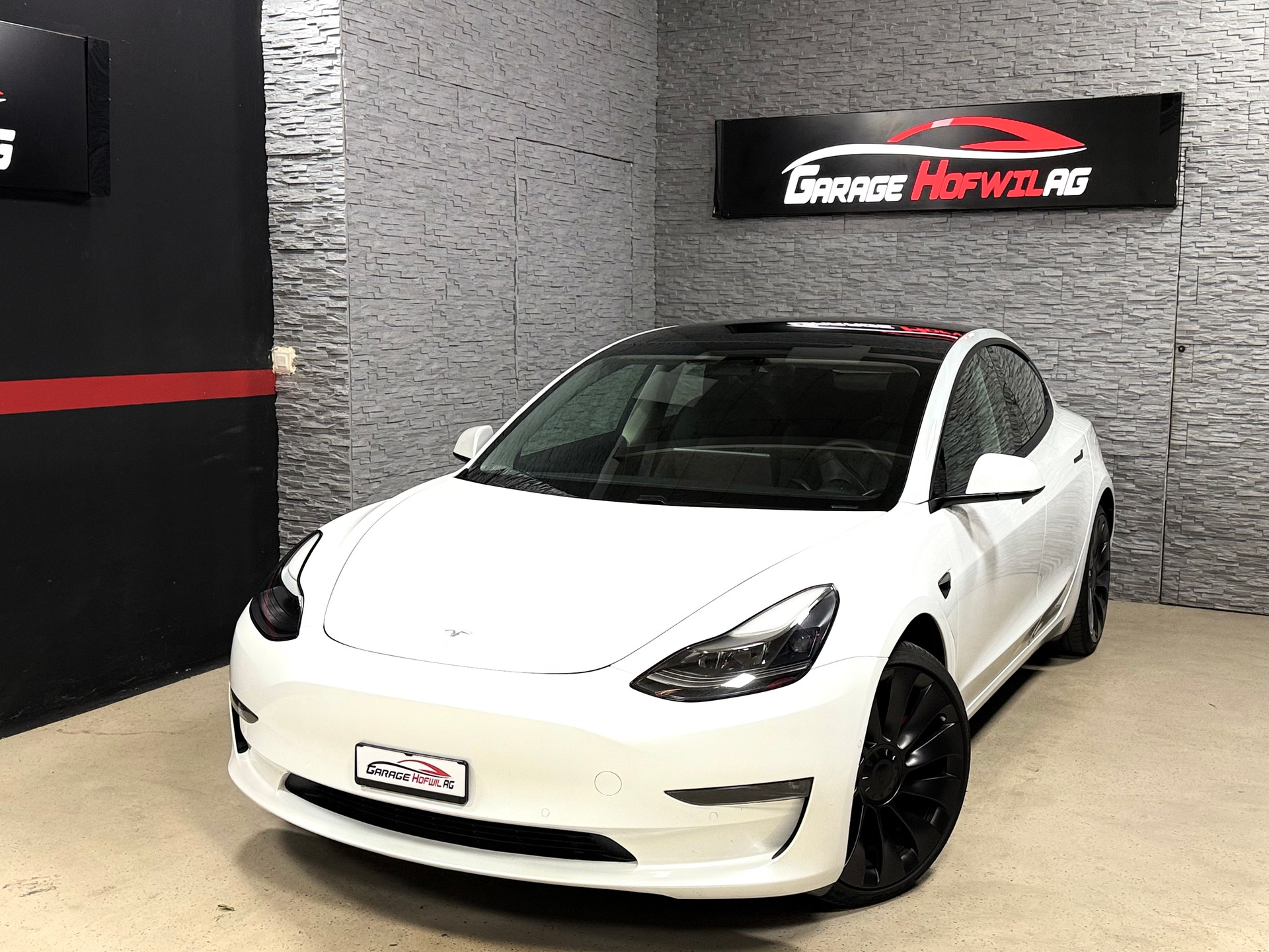TESLA Model 3 Performance Dual Motor AWD Maximale Reichtweite