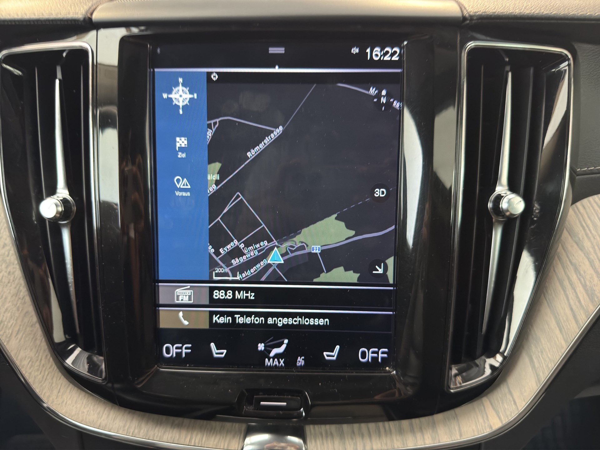 VOLVO XC60 T5 AWD Inscription Geartronic-image-11