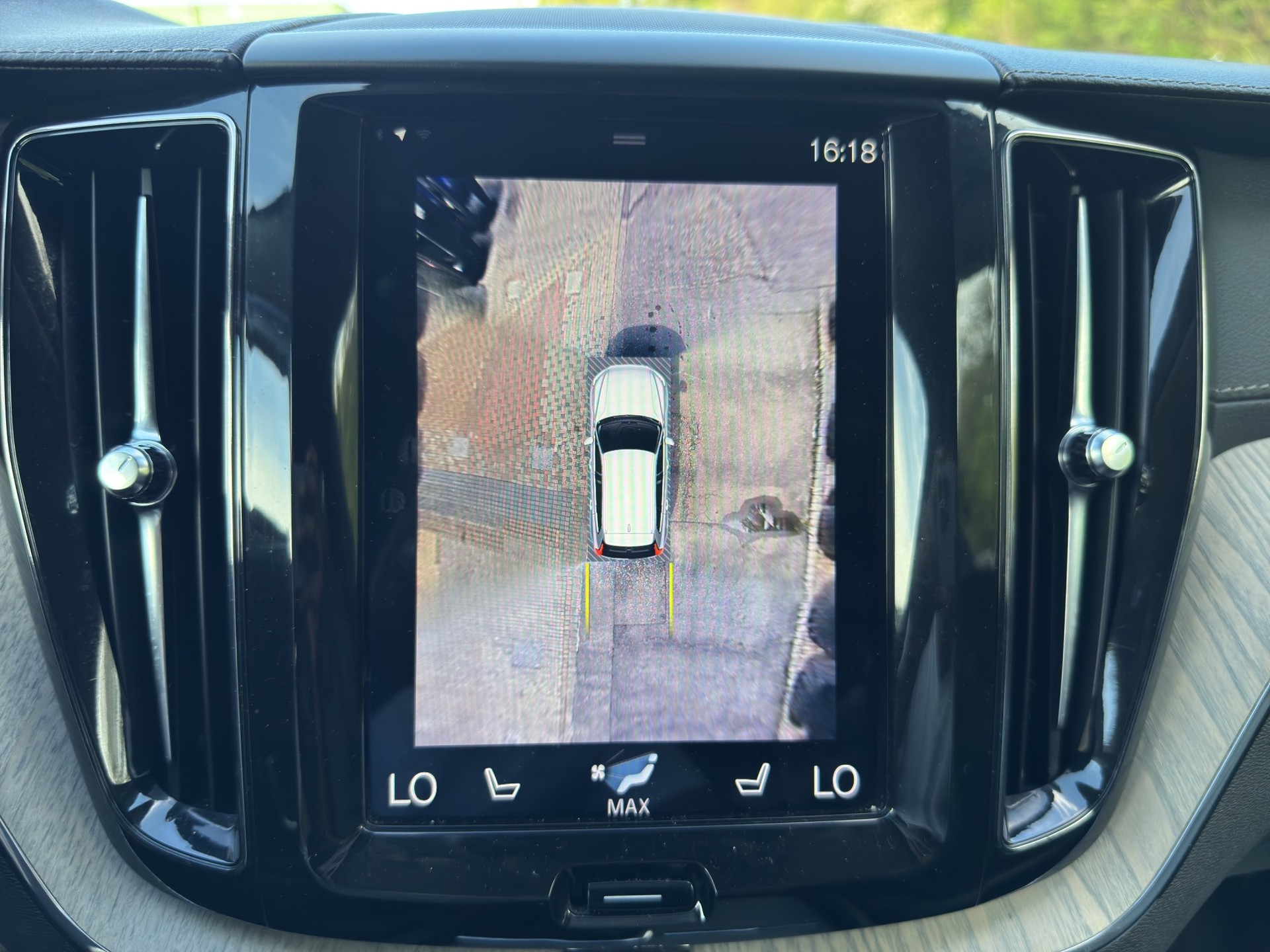 VOLVO XC60 T5 AWD Inscription Geartronic-image-12
