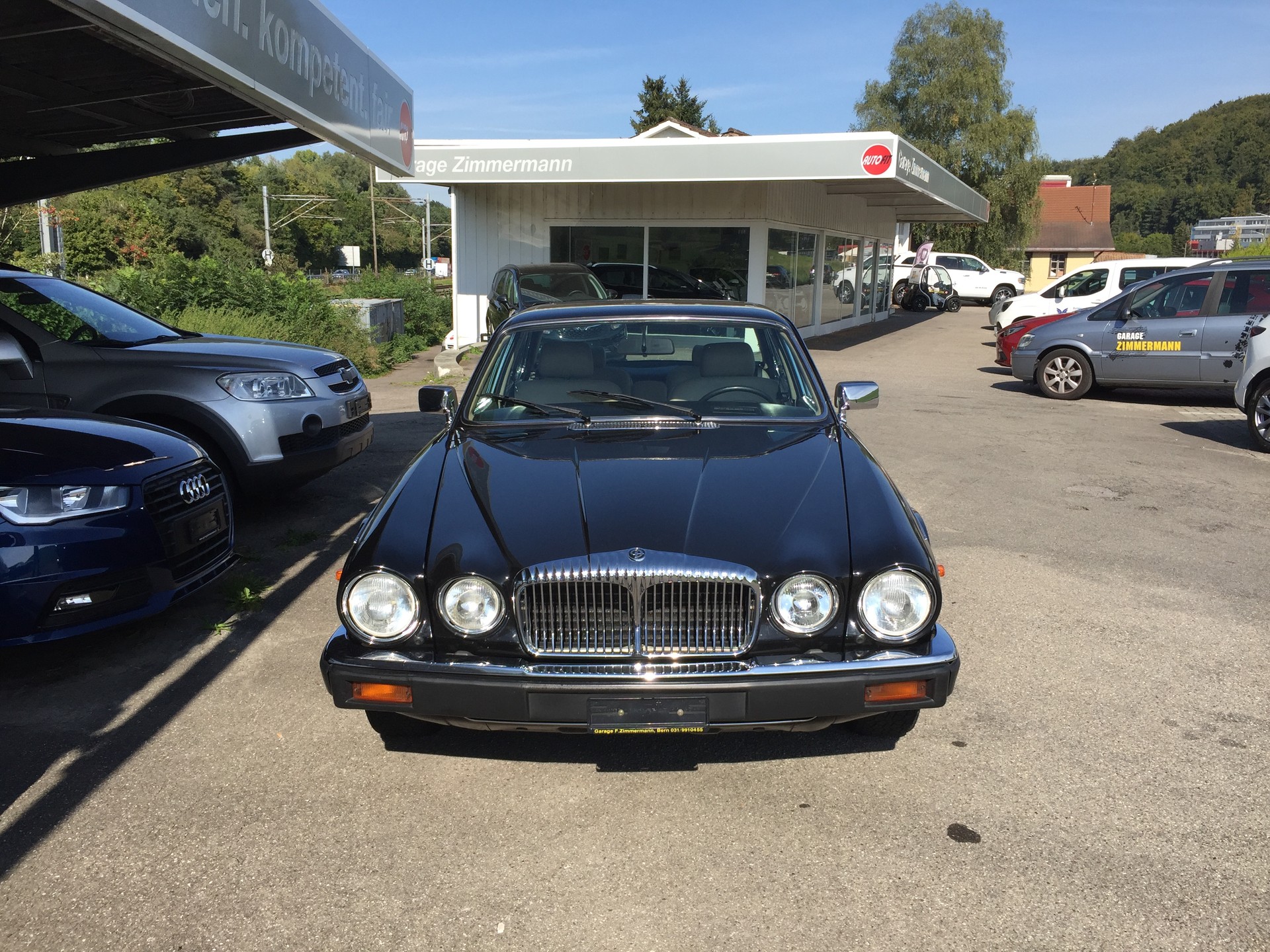 DAIMLER 5.3 Double Six-image-1