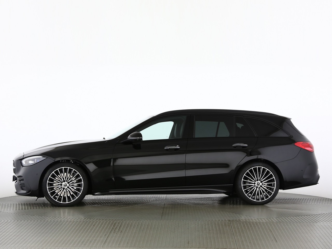 MERCEDES-BENZ C 220 d T 4 Matic-showroom-element-2