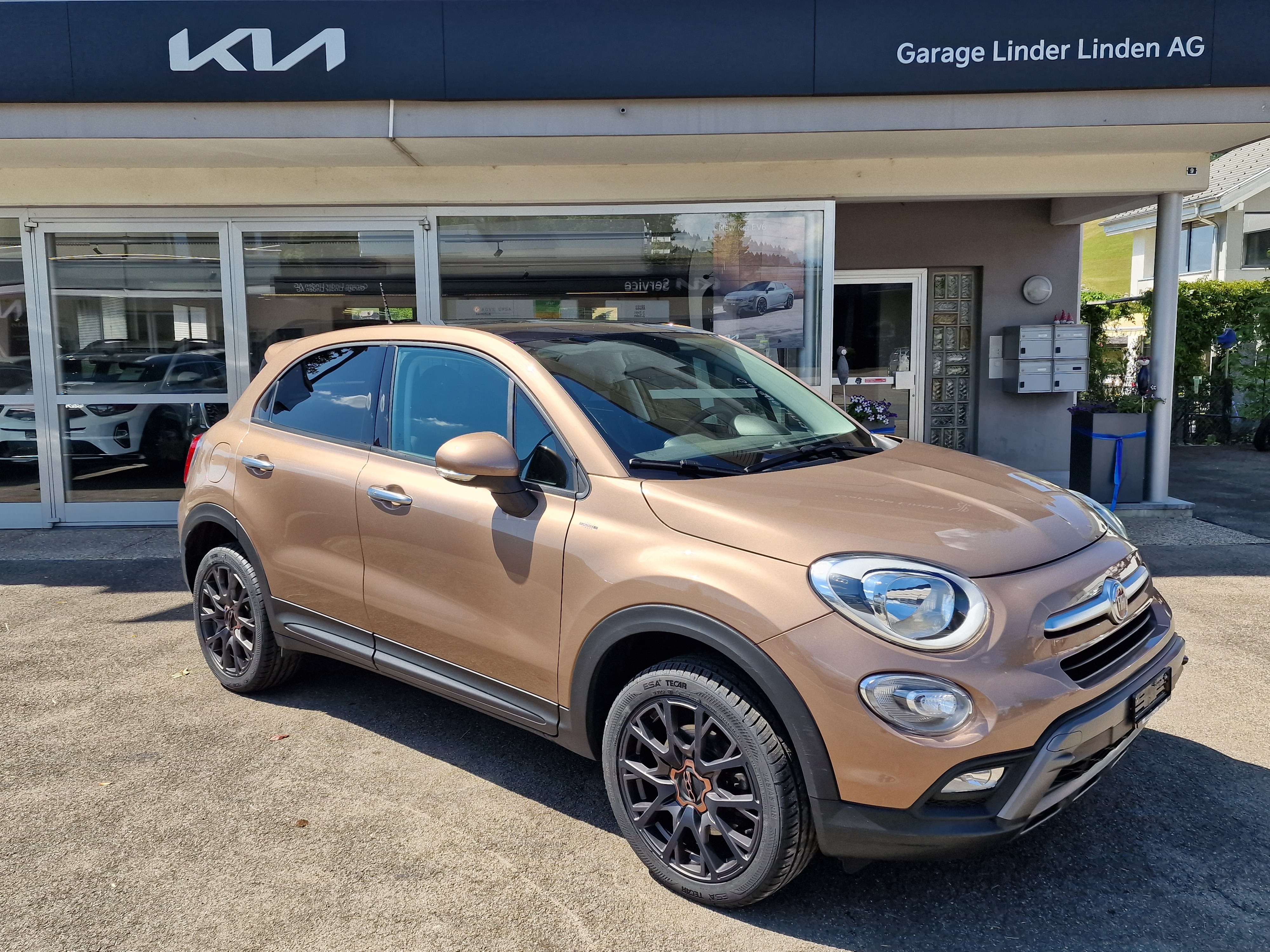 FIAT 500X 1.4T Cross (SUV / Geländewagen) Fiat FIAT 500X 1.4T Cross (SUV / Geländewagen)