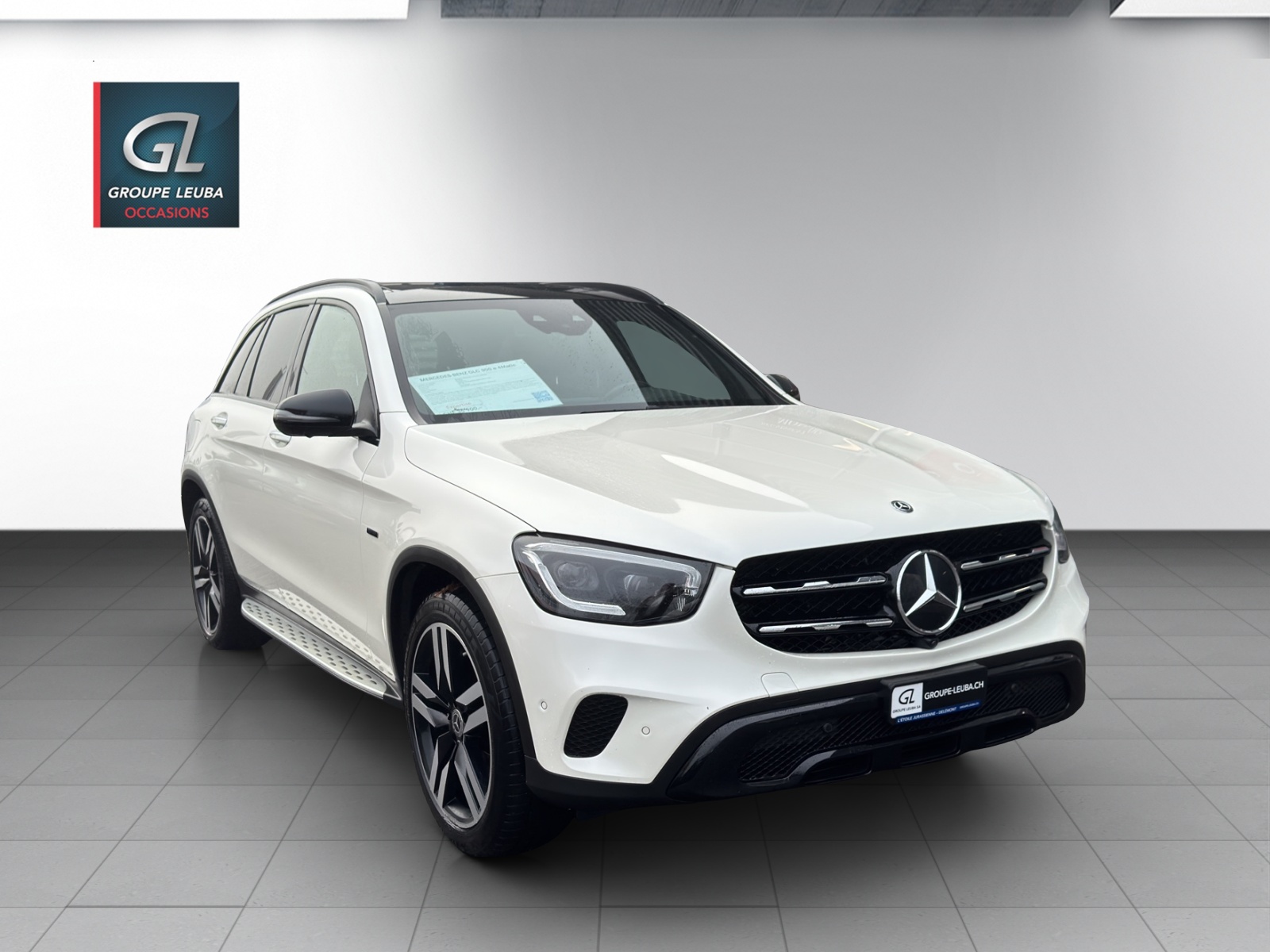 Image MERCEDES-BENZ GLC-300 GLC 300 e 4Matic
