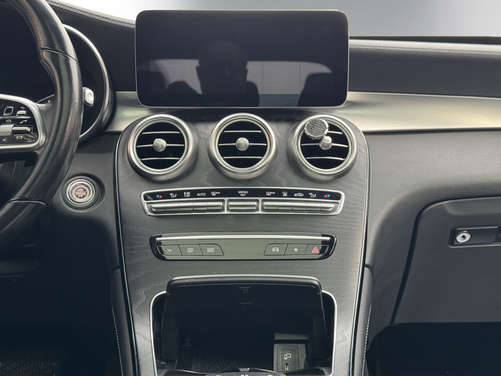 Image MERCEDES-BENZ GLC-300 GLC 300 e 4Matic