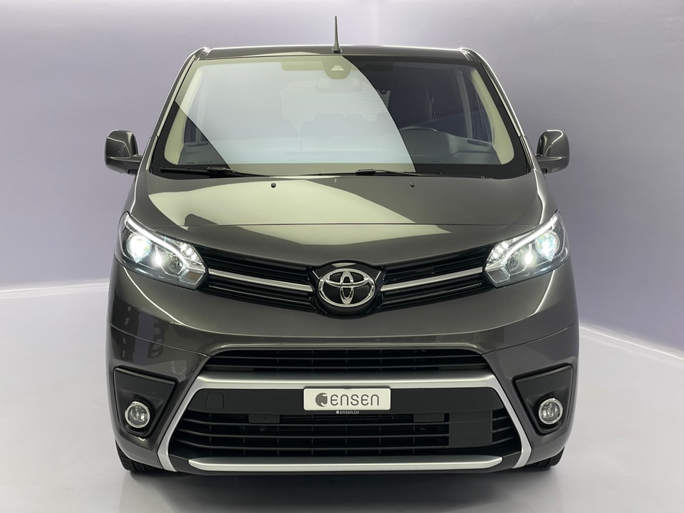 Proace Verso L1 2.0 D Trend