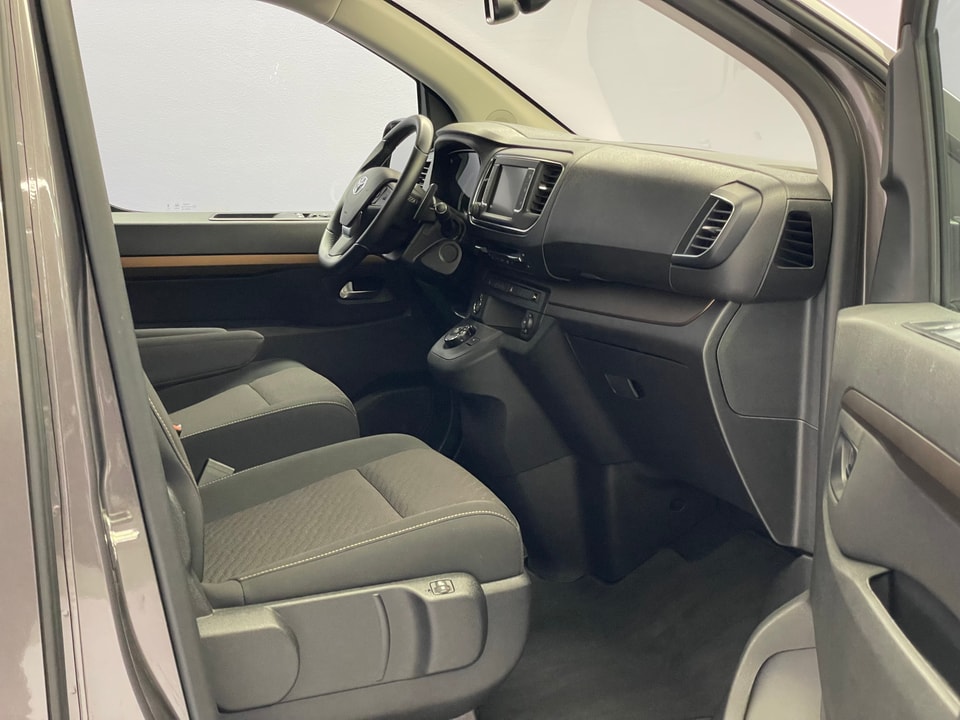 Proace Verso L1 2.0 D Trend