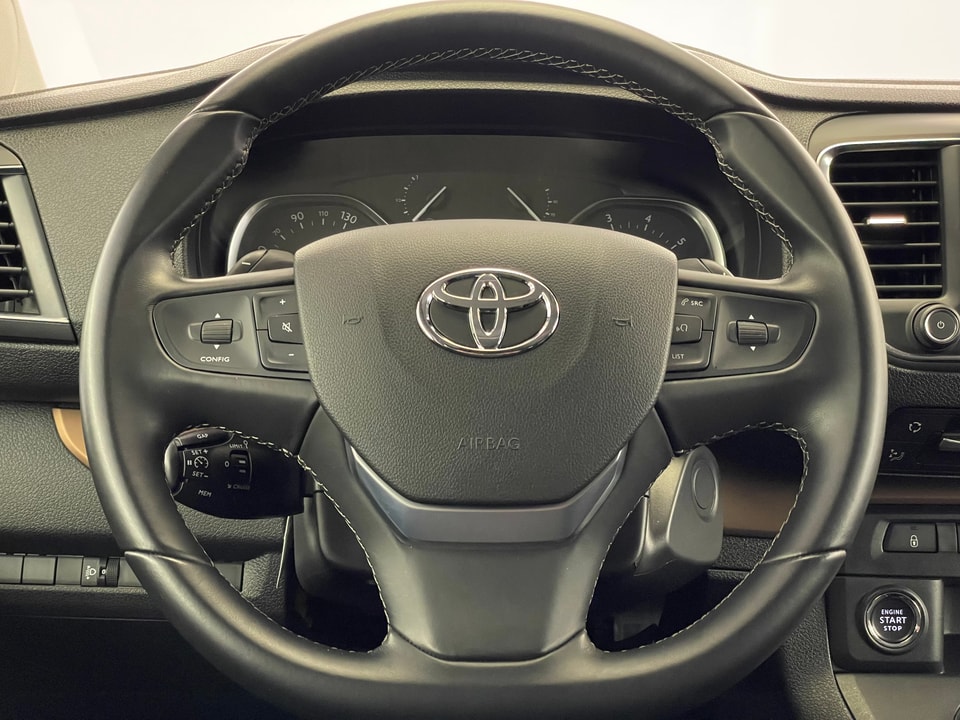 Proace Verso L1 2.0 D Trend