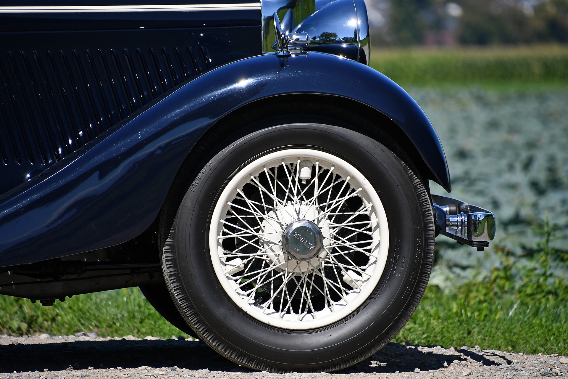 BENTLEY 3.5-Litre Derby Drophead Coupe-image-6