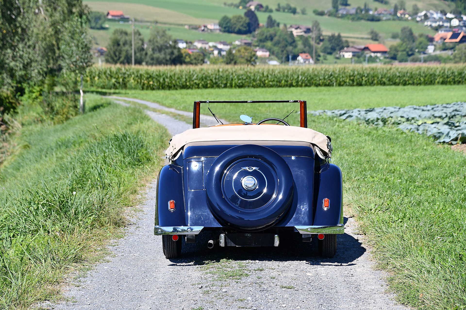 BENTLEY 3.5-Litre Derby Drophead Coupe-image-14