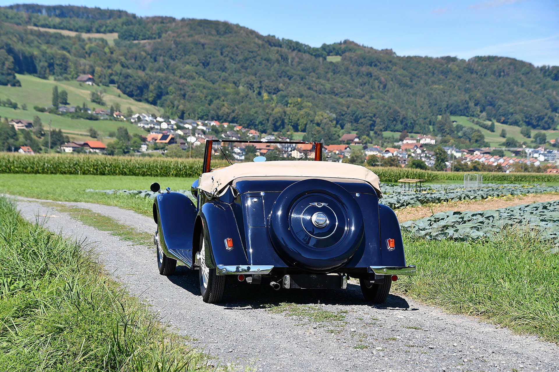 BENTLEY 3.5-Litre Derby Drophead Coupe-image-15