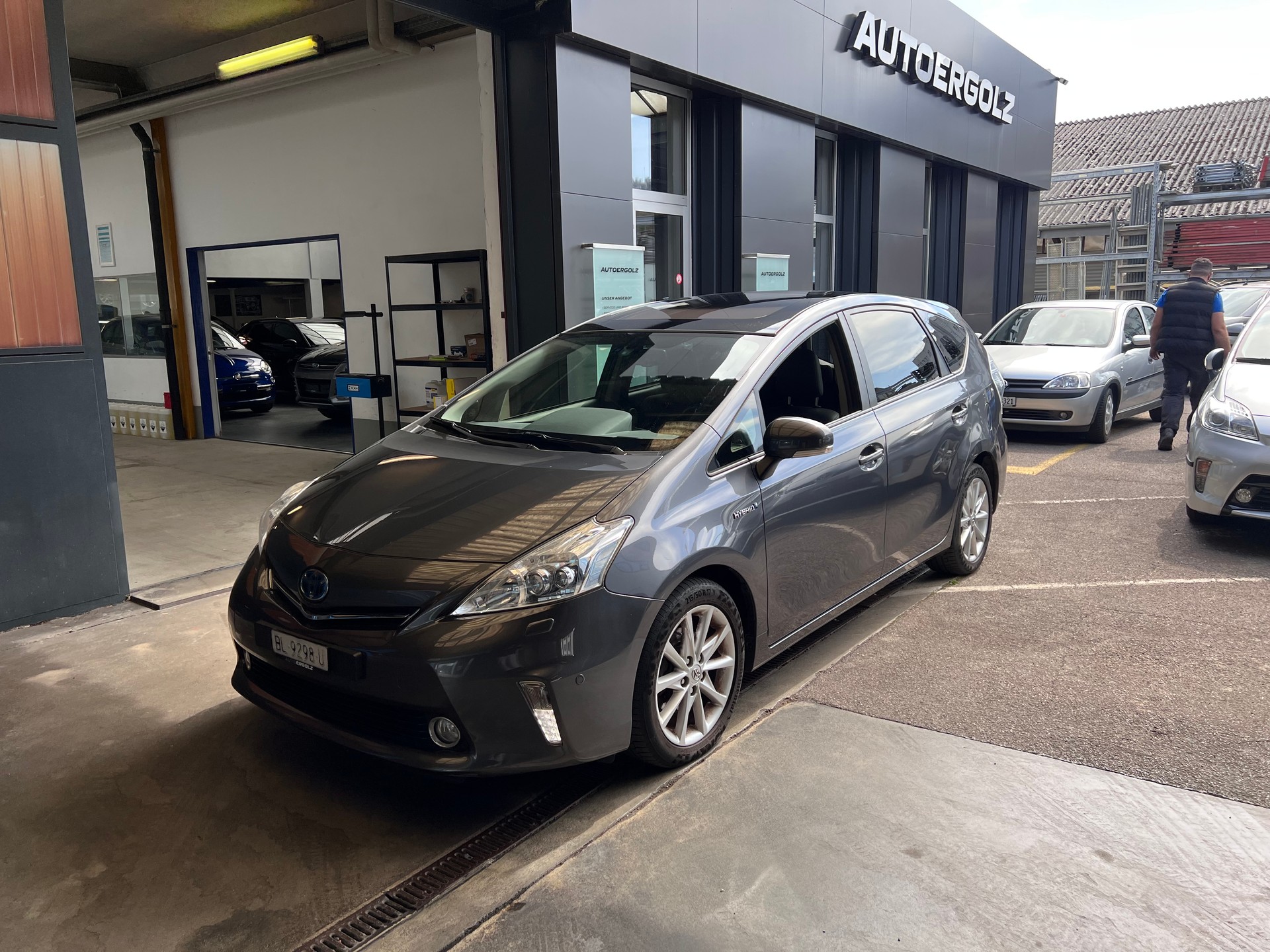 TOYOTA Prius+ 1.8 VVT-i HSD Sol Premium