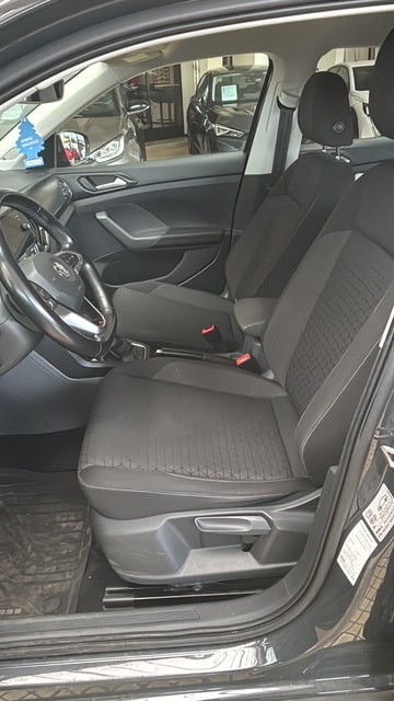 VW T-Cross 1.0 TSI Life DSG-image-3