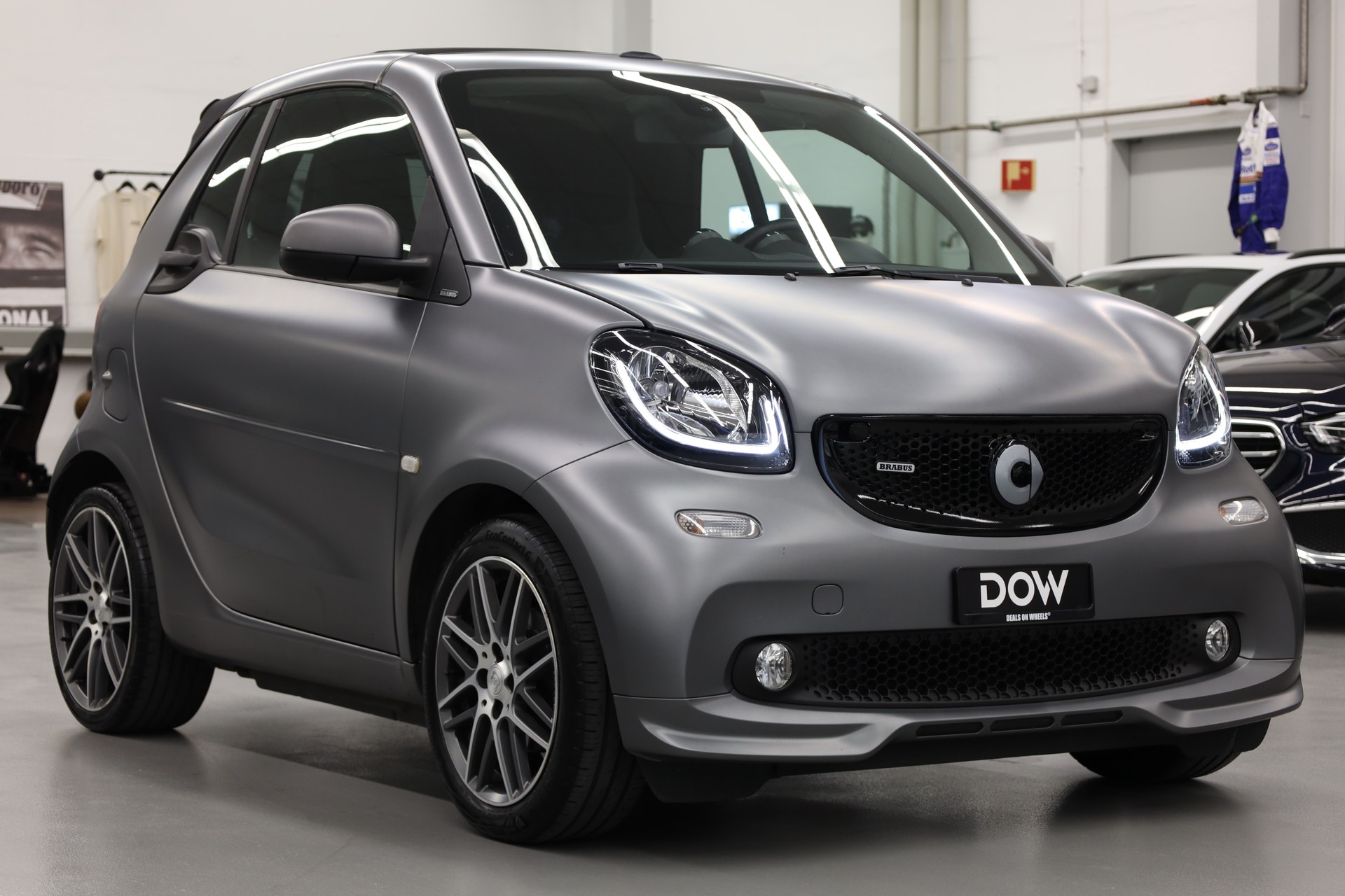 SMART Fortwo Cabrio 0.9 Brabus twinamic-showroom-element-1