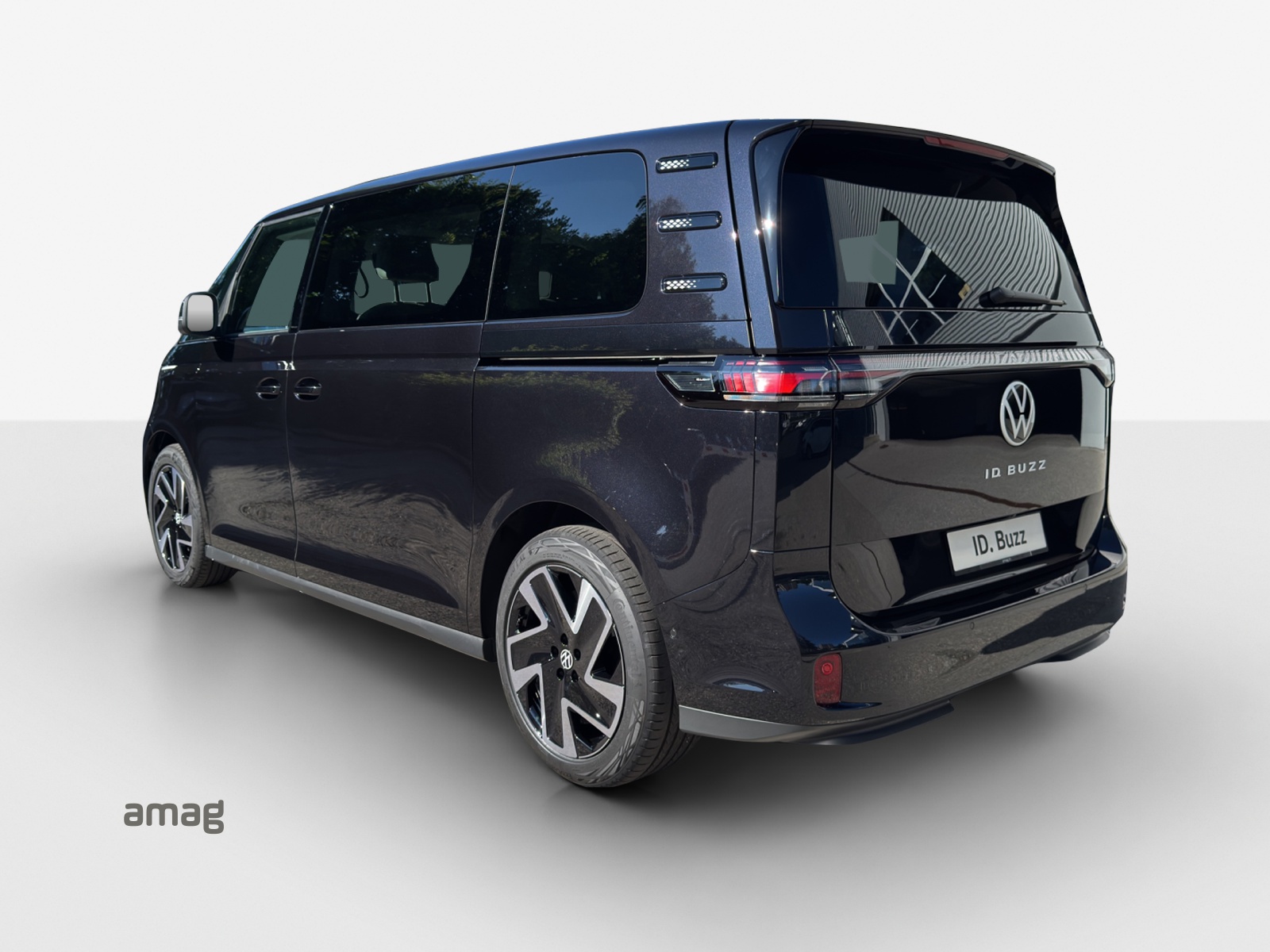 VW ID.Buzz LWB Pro-showroom-element-2