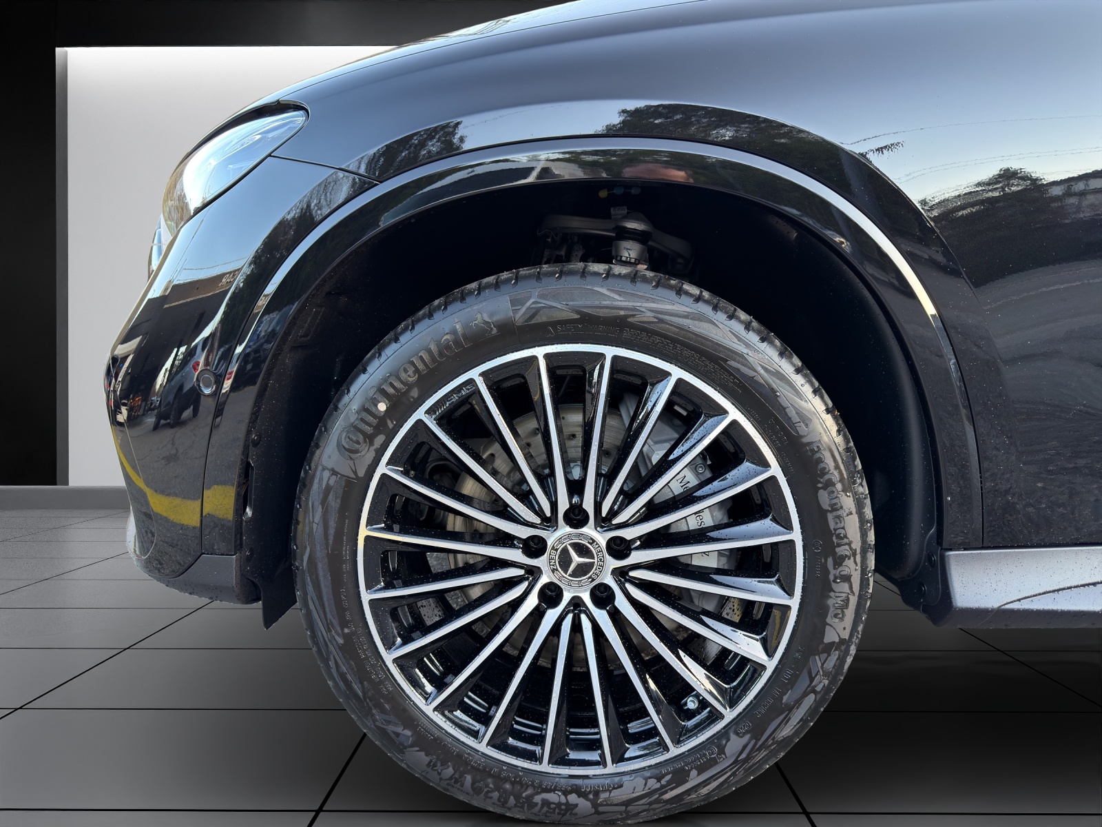 Image MERCEDES-BENZ GLC-300 GLC 300 e 4Matic EQ Star 9G-Tronic