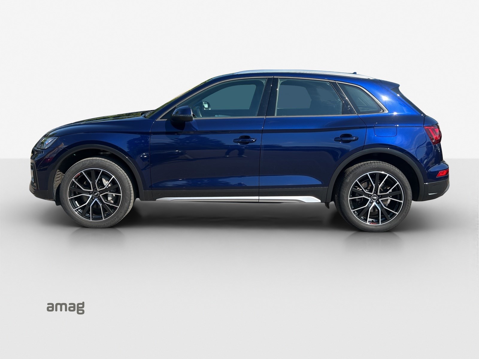 AUDI Q5 50 TFSI e PHEV advanced quattro S-tronic-showroom-element-1