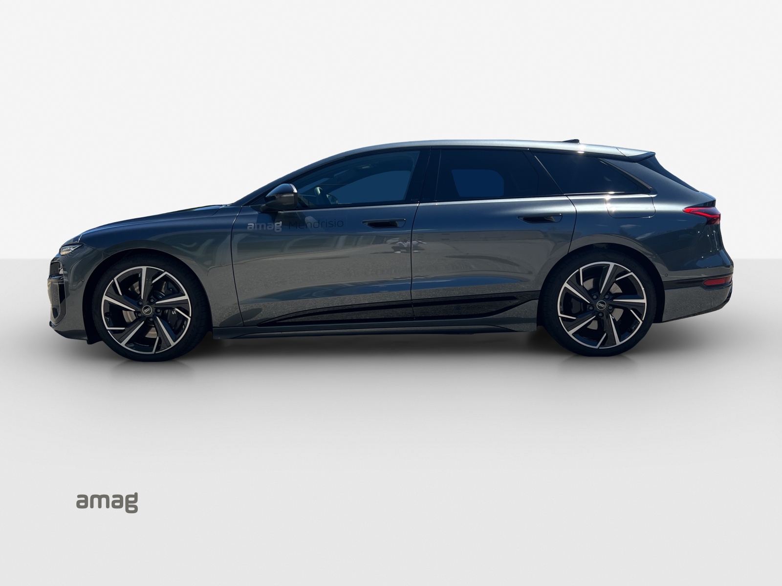 AUDI S6 Avant e-tron quattro-showroom-element-1