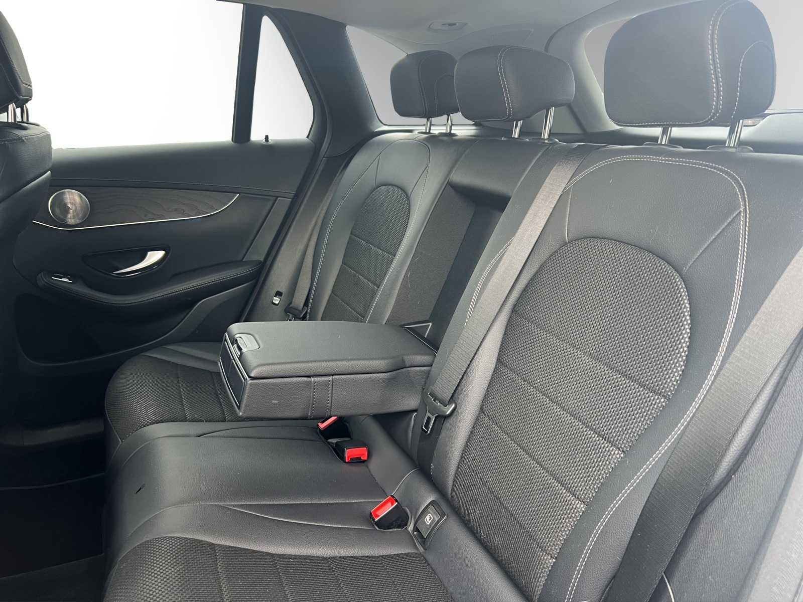 Image MERCEDES-BENZ GLC-250 GLC 250 Exclusive 4Matic 9G-Tronic