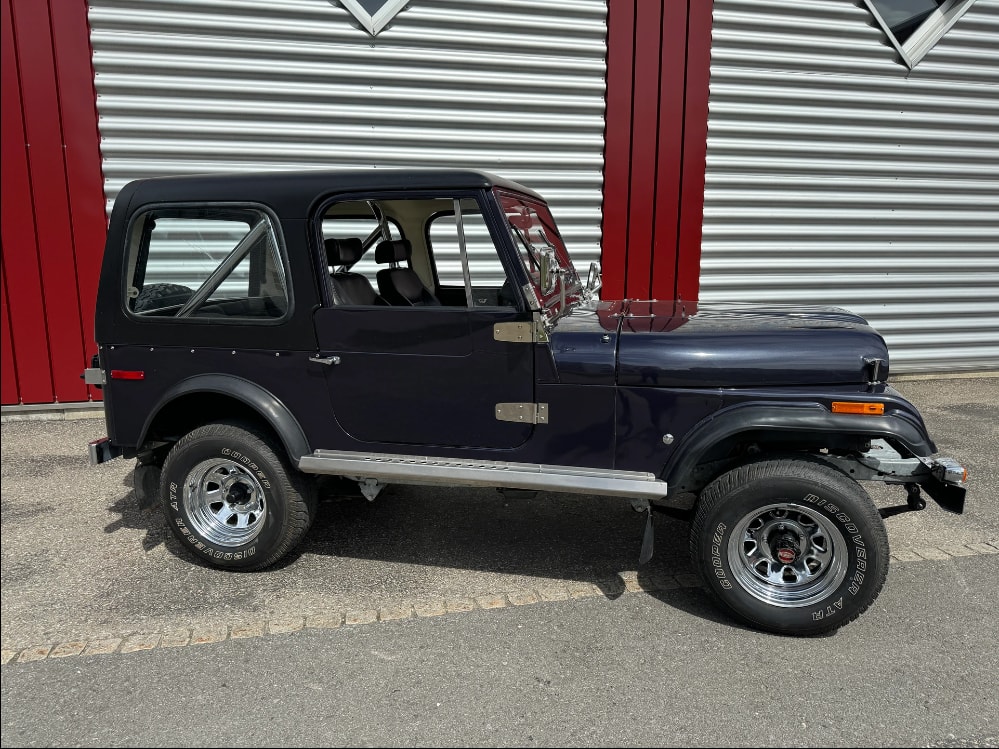 JEEP CJ-7