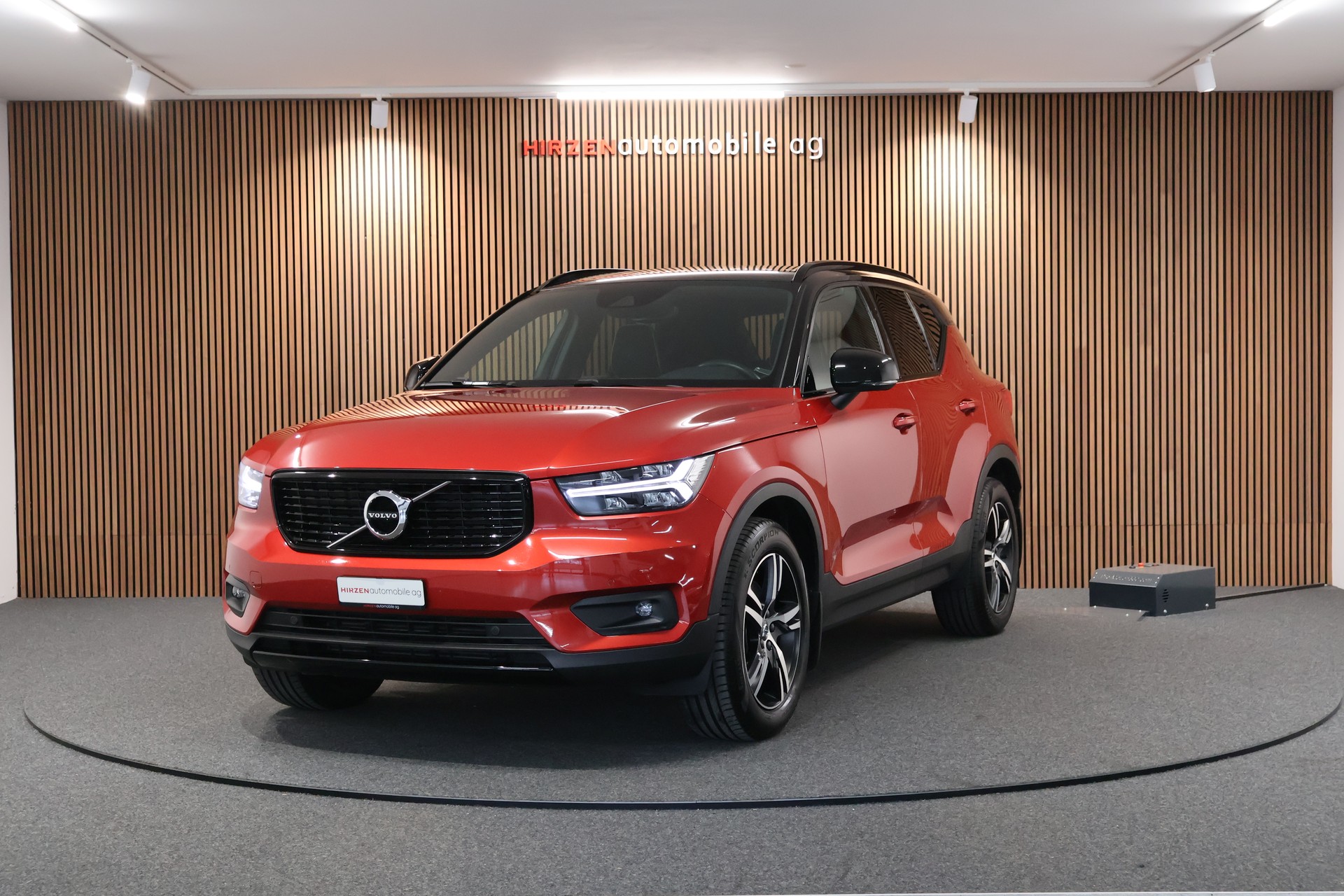 VOLVO XC40 D4 AWD R-Design Geartronic