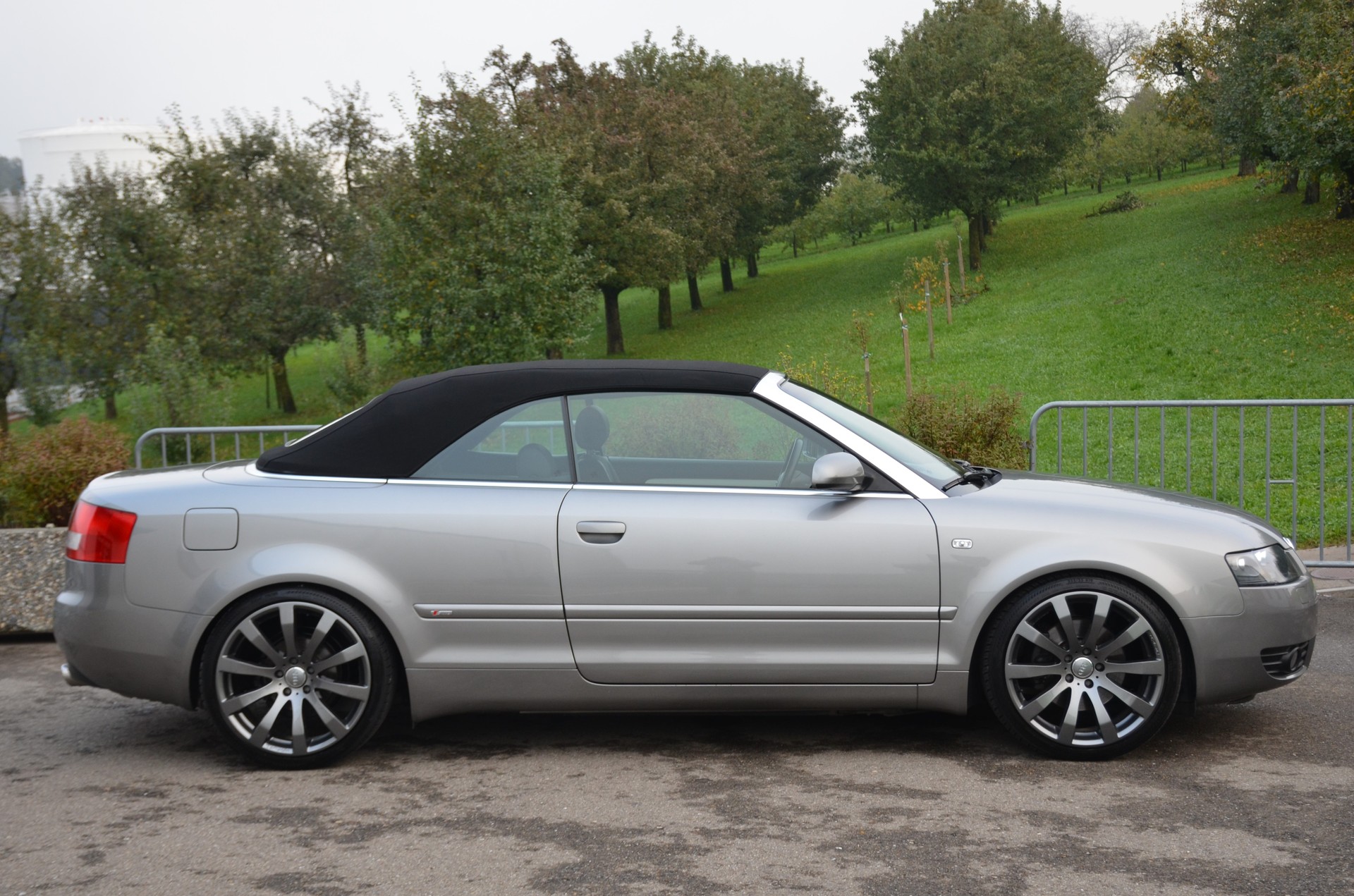 AUDI A4 Cabriolet 1.8 Turbo-image-4