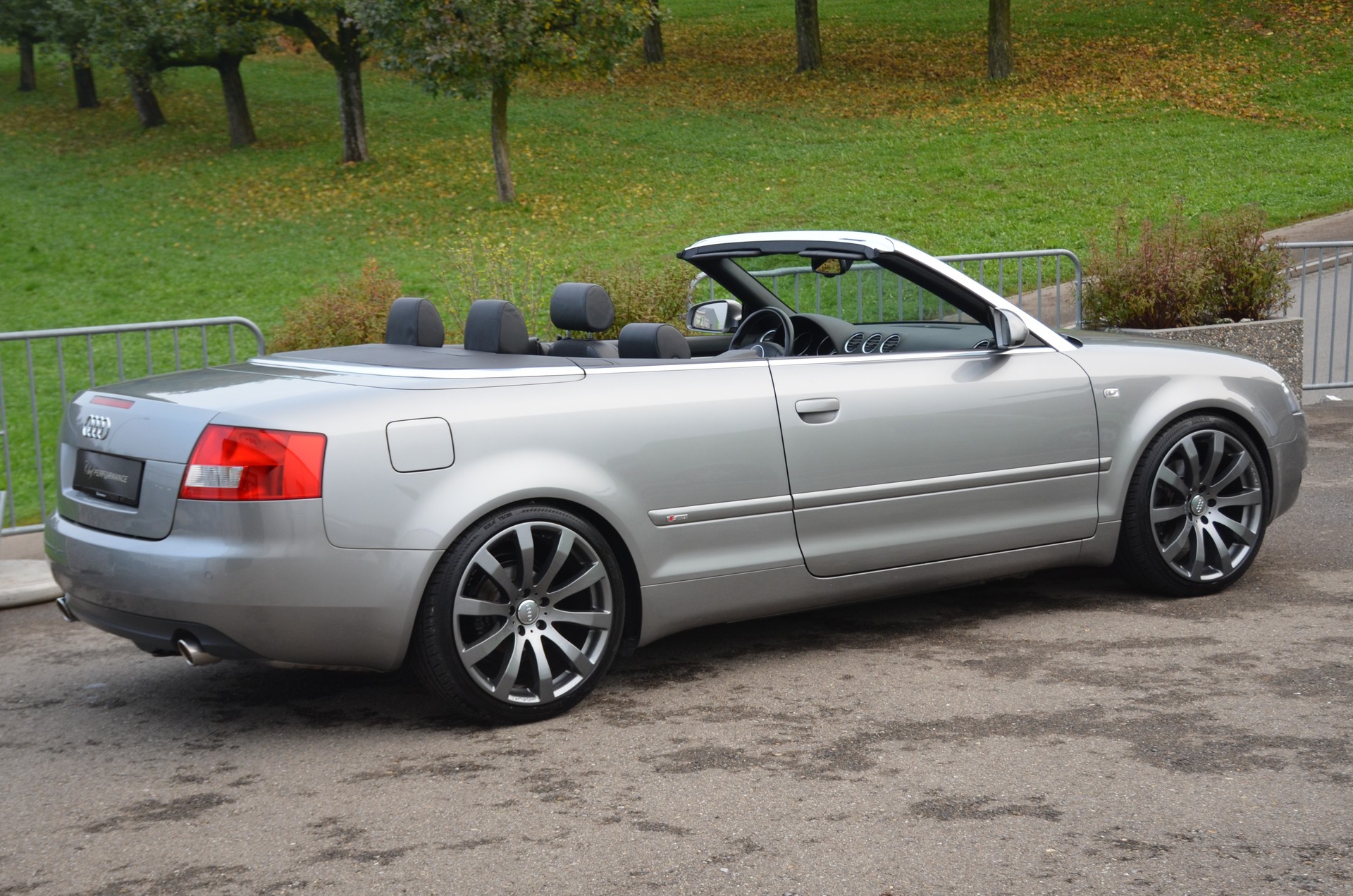 AUDI A4 Cabriolet 1.8 Turbo-image-7