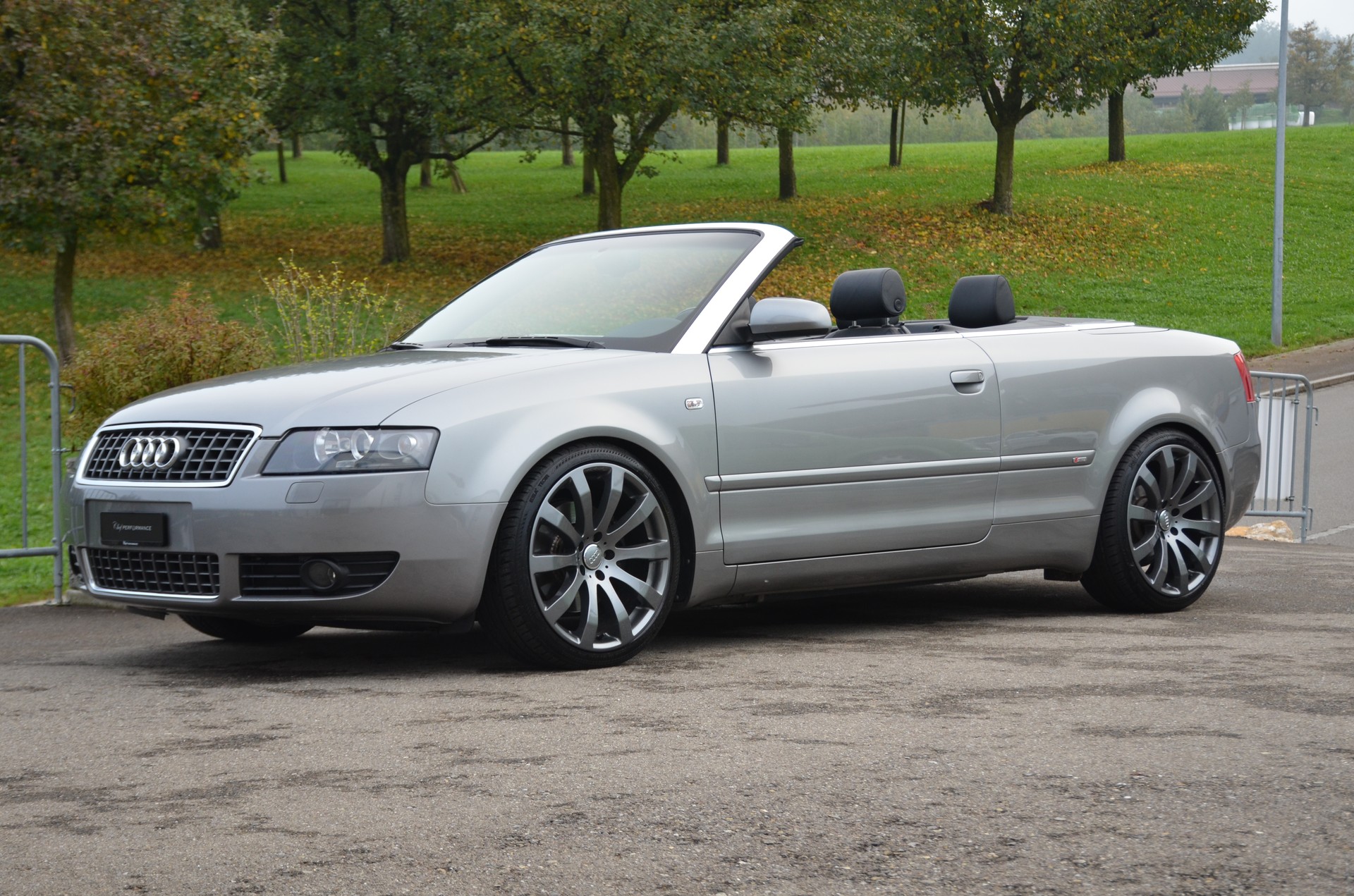AUDI A4 Cabriolet 1.8 Turbo-image-8