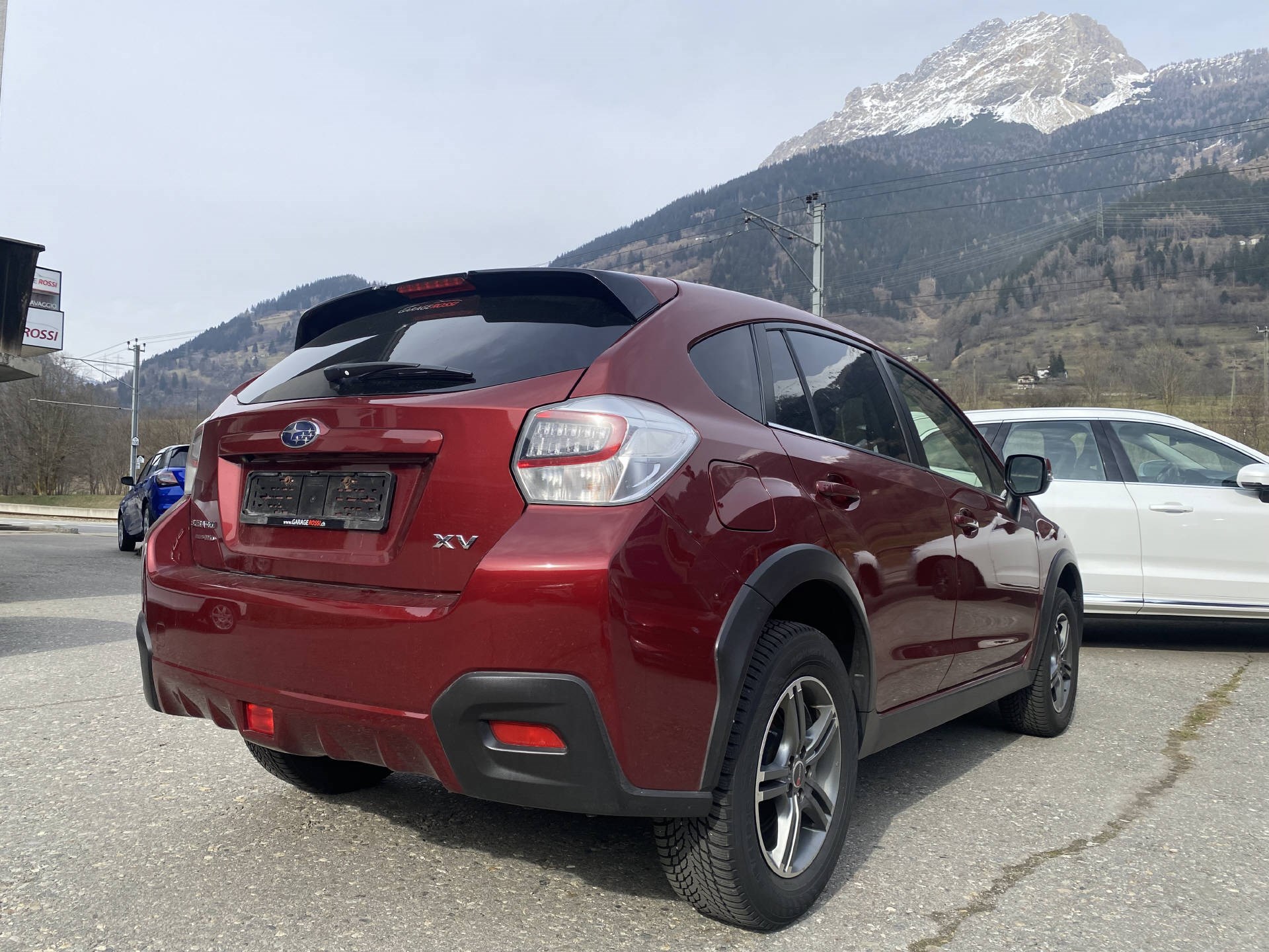 SUBARU XV 2.0i Swiss Three-image-3