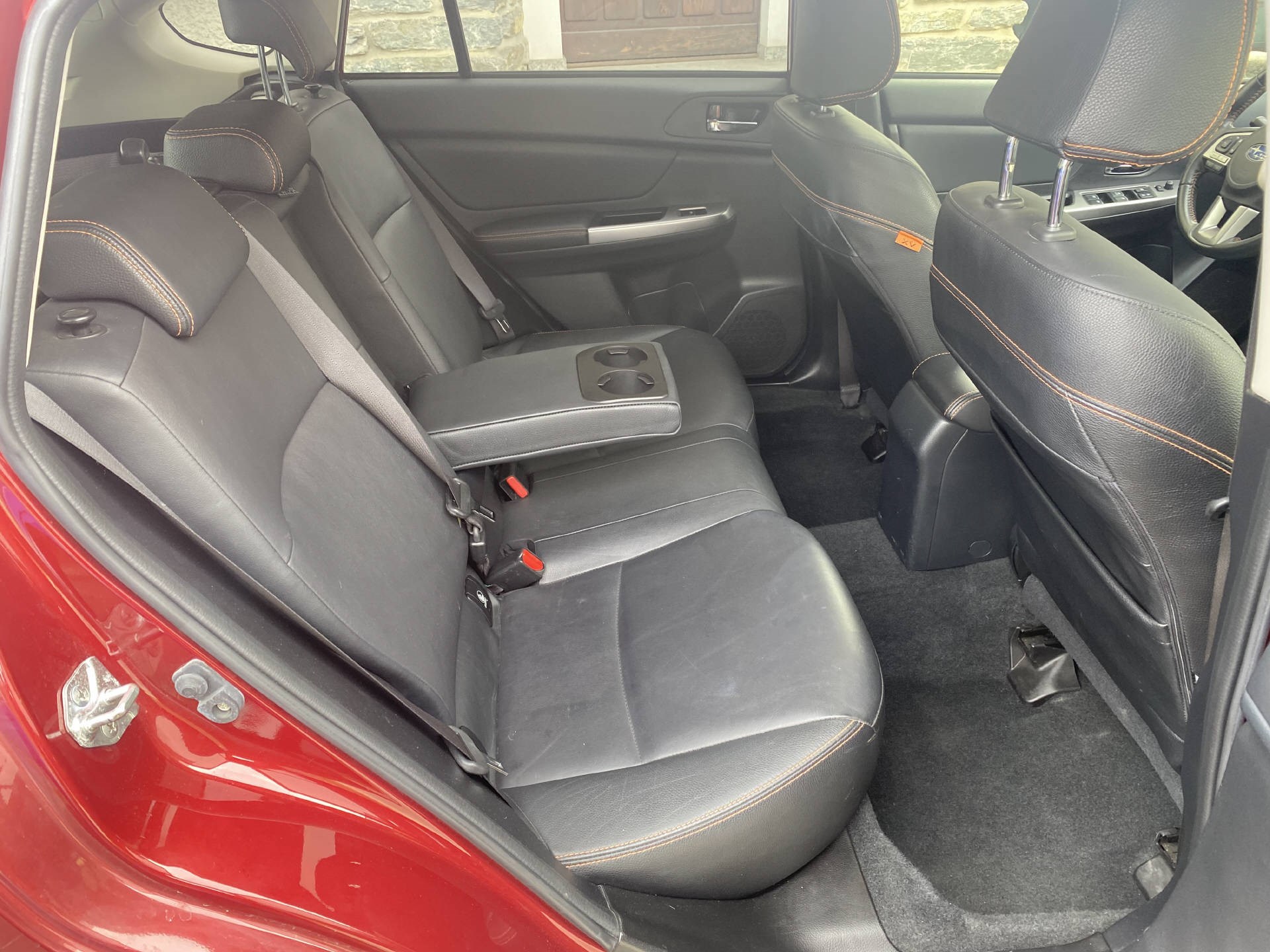 SUBARU XV 2.0i Swiss Three-image-8