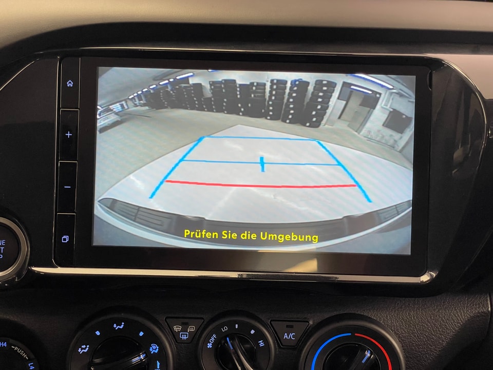 HI-LUX Extra Cab 2.4 D 175 Comfort AWD