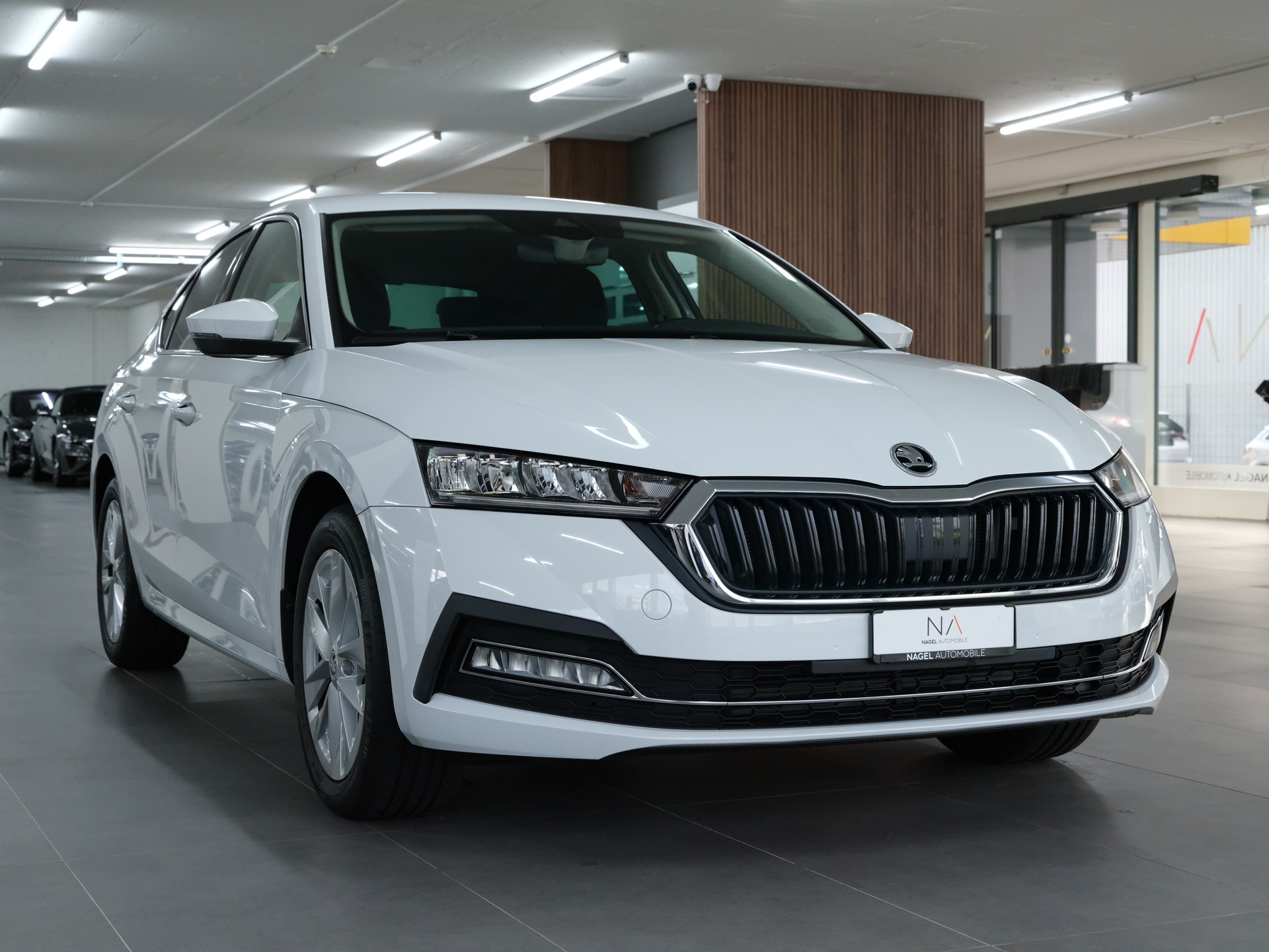 SKODA Octavia 1.5 TSI mHEV DSG Style-showroom-element-1
