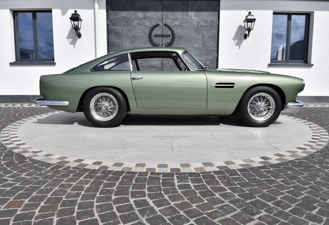 ASTON MARTIN DB4 Series I