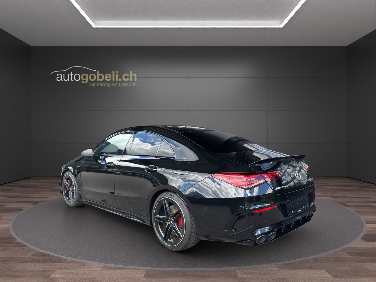 MERCEDES-BENZ CLA 45 S AMG 4Matic+ 8G-DCT-showroom-element-1