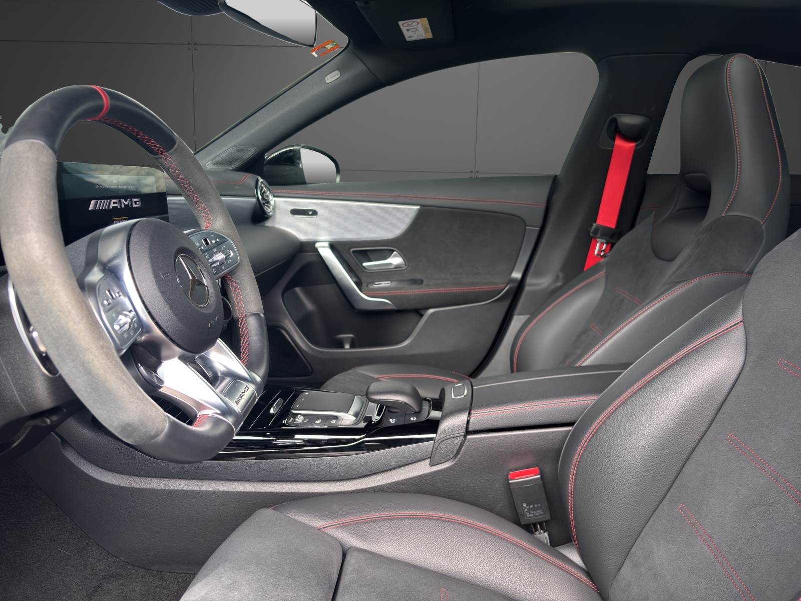 MERCEDES-BENZ CLA 45 S AMG 4Matic+ 8G-DCT-showroom-element-2