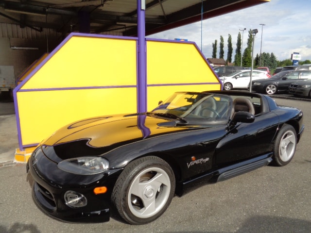 CHRYSLER Viper RT/10-showroom-element-3