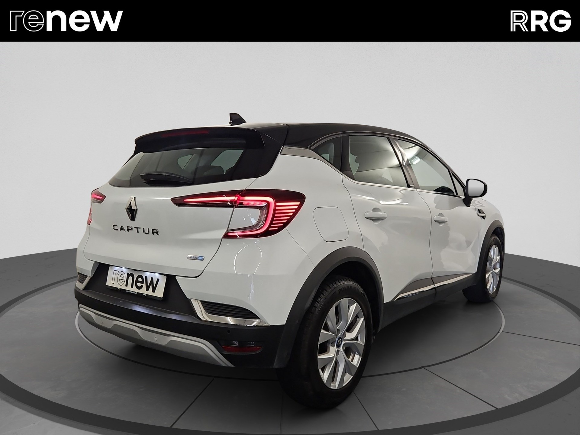 RENAULT Captur 1.6 E-Tech 160 Intens DHT-showroom-element-2