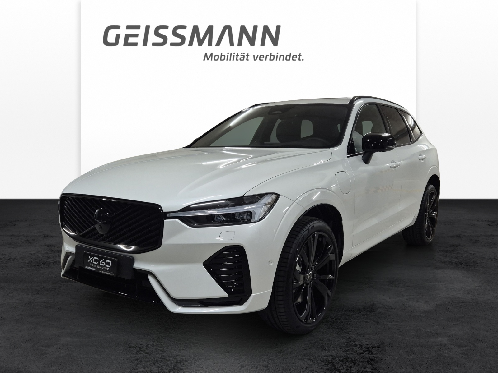 VOLVO XC60 2.0 T6 TE Black Edition eAWD