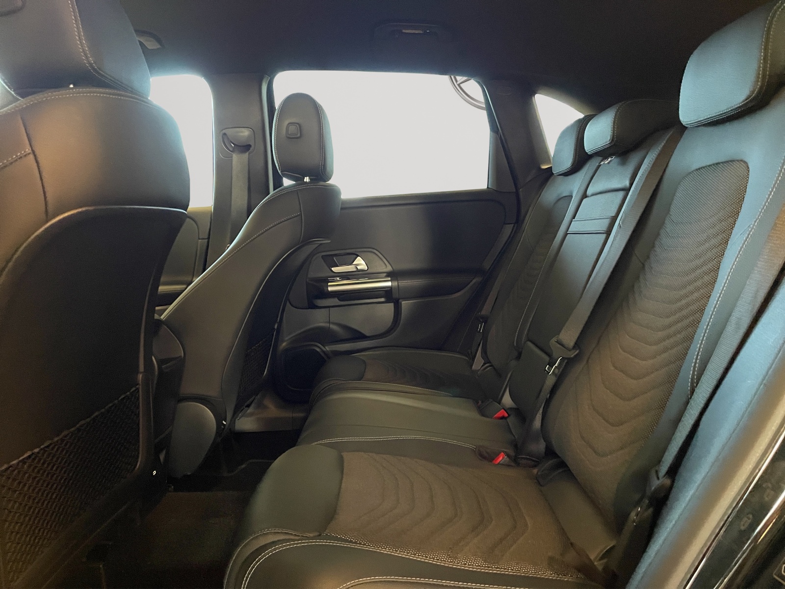 Image MERCEDES-BENZ B-220 B 220 4Matic 8G-DCT