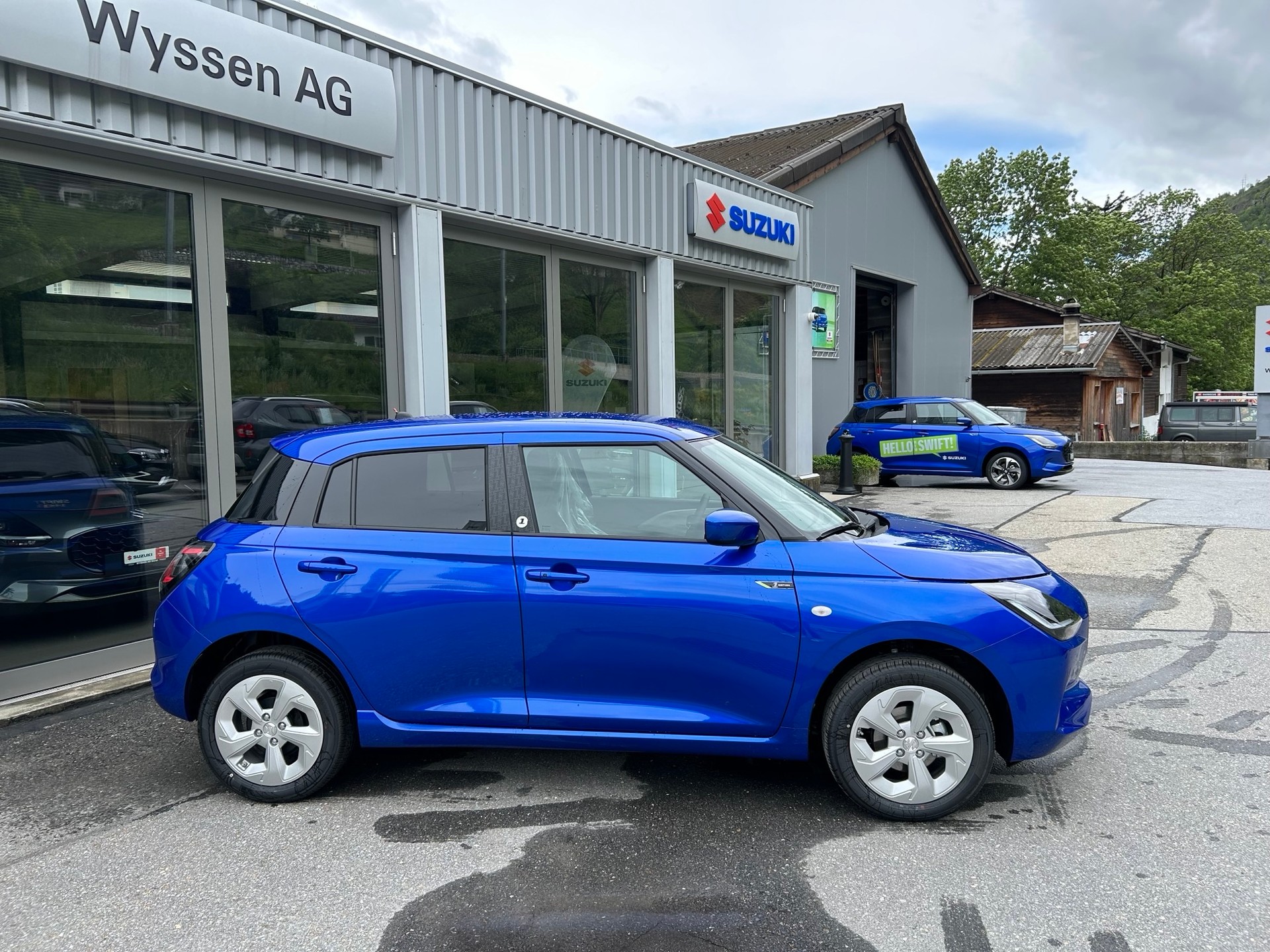 SUZUKI Swift 1.2 1st Edition Hybrid 4x4-image-1